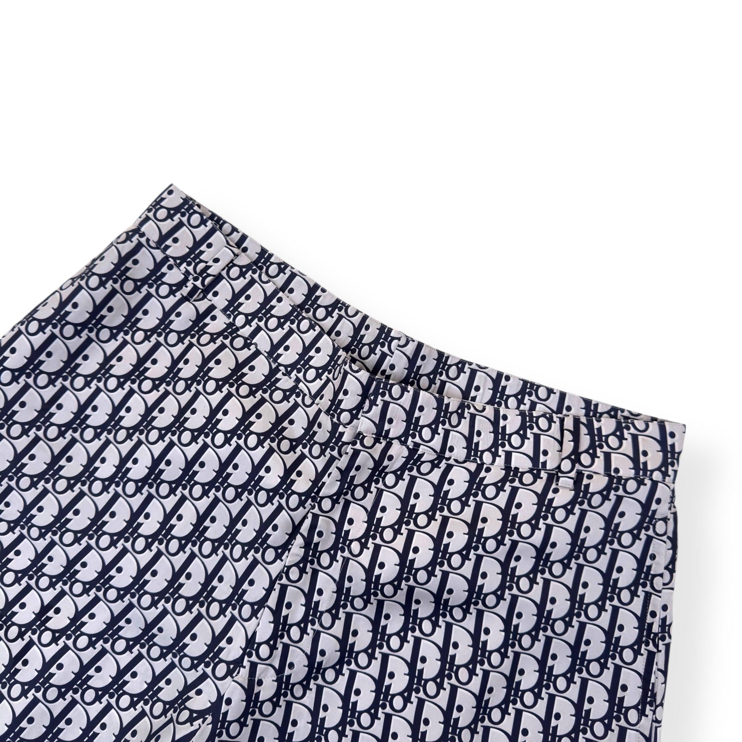 DIOR OBLIQUE SILK BERMUDA SHORTS BLACK / WHITE 48 / M