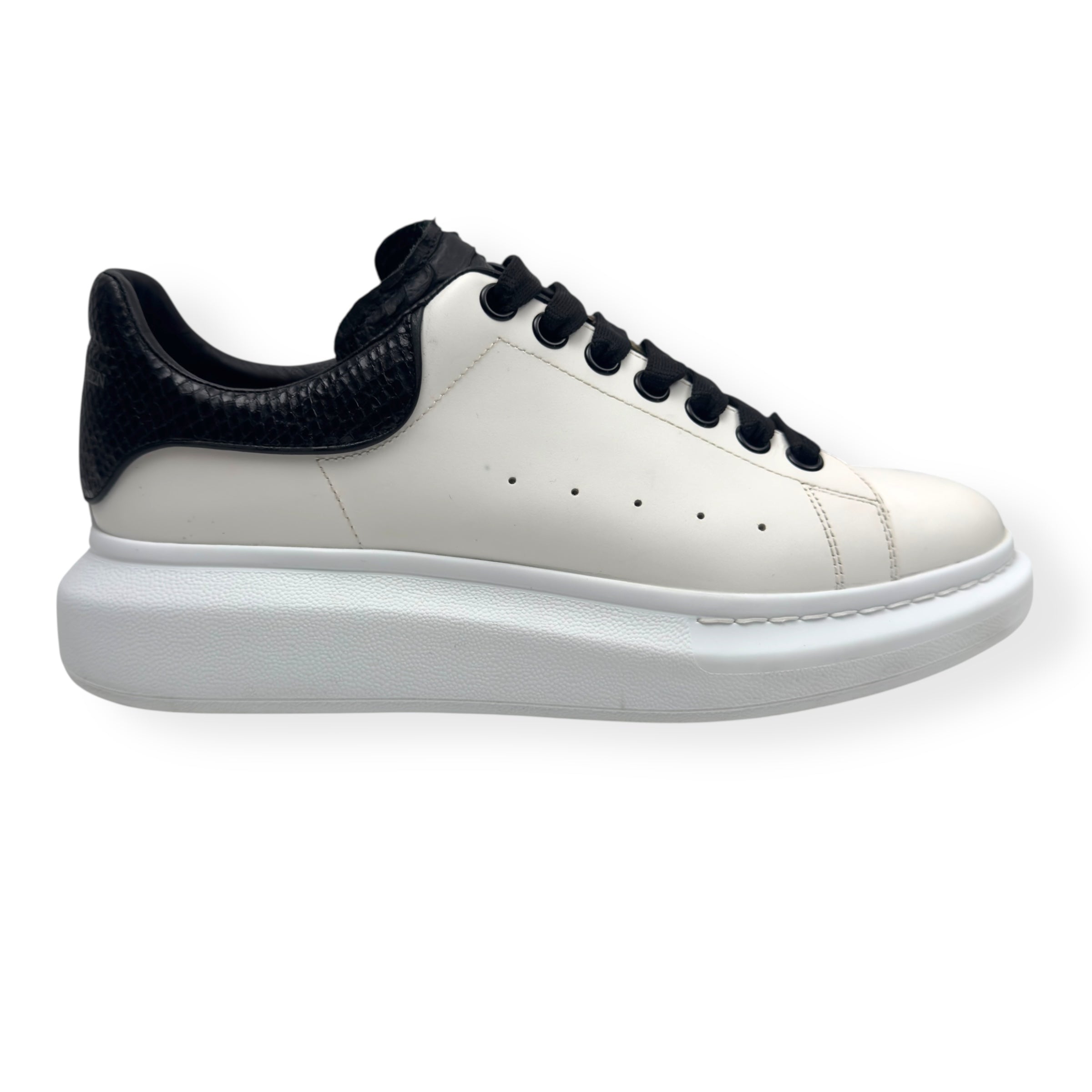 ALEXANDER MCQUEEN OVERSIZED LEATHER / SNAKESKIN SNEAKER WHITE / BLACK 42 / UK8