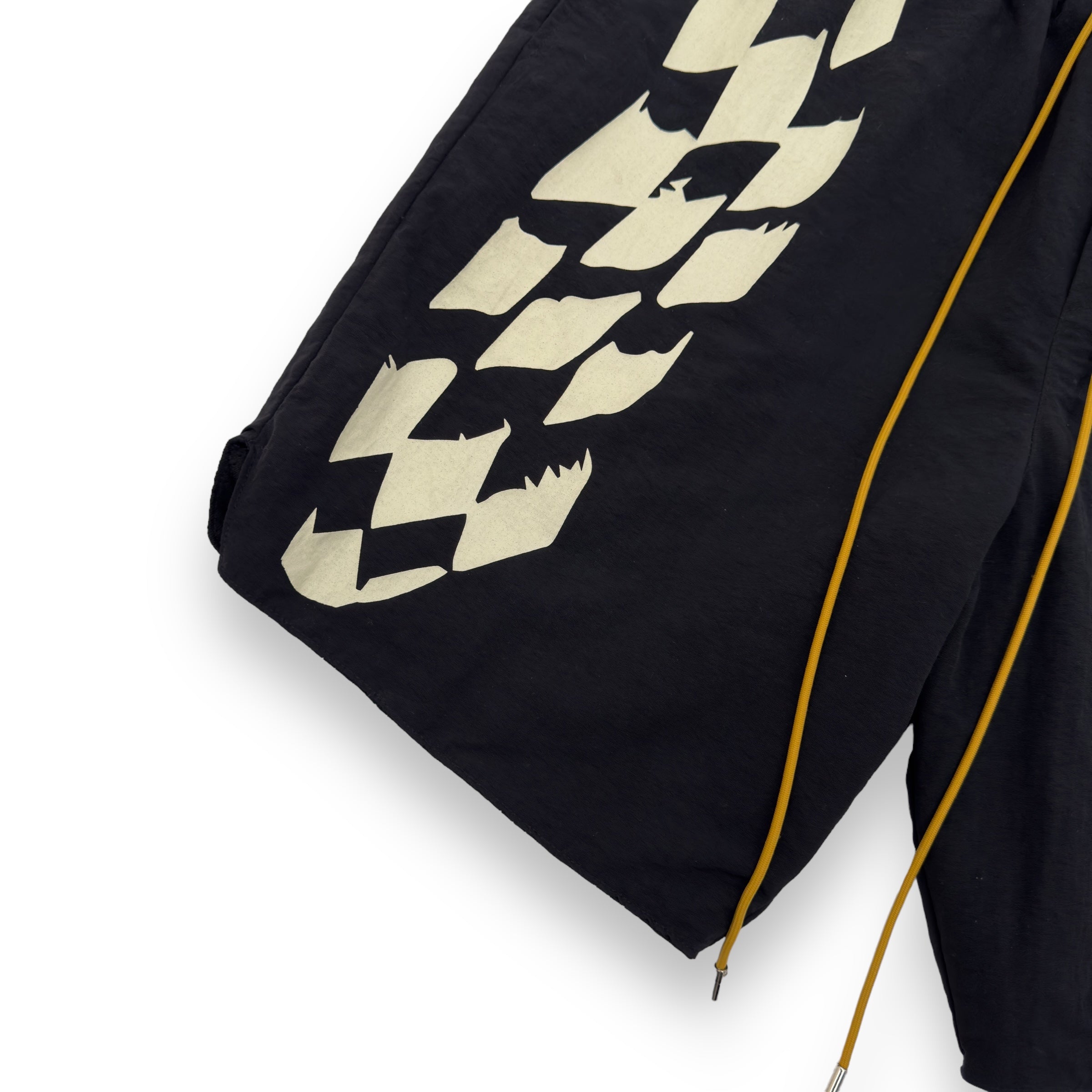RHUDE LOGO NYLON SHORTS BLACK / WHITE M