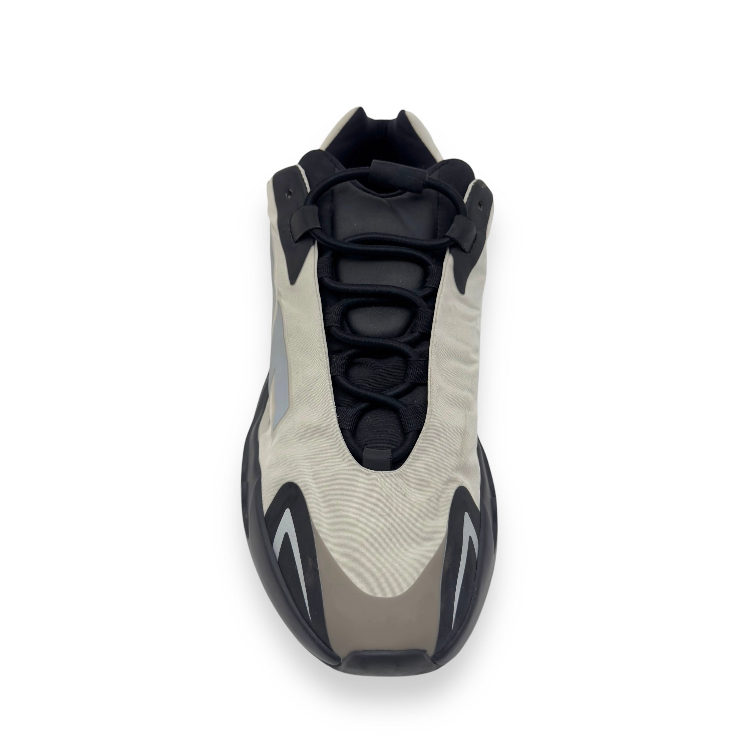 ADIDAS YEEZY BOOST 700 MNVN SNEAKER BONE UK10.5