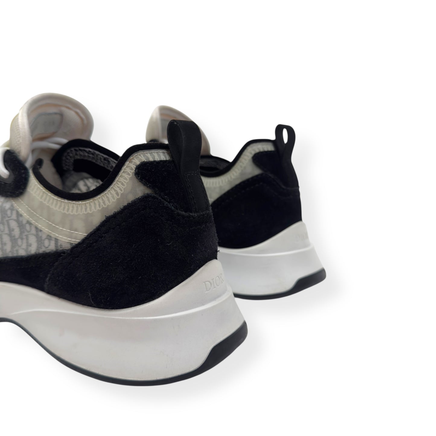 DIOR B25 RUNNER SNEAKER BLACK / WHITE UK7.5