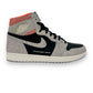 NIKE JORDAN 1 RETRO OG HIGH SNEAKER NEUTRAL GREY / HYPER CRIMSON UK10.5