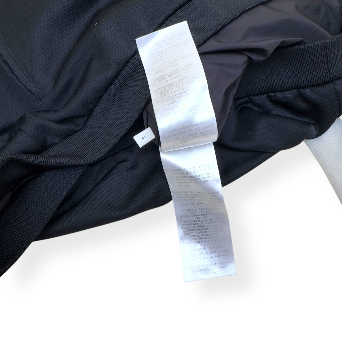 GUCCI OVERSIZE TECHNICAL JERSEY ZIP TRACK JACKET BLACK / WHITE S