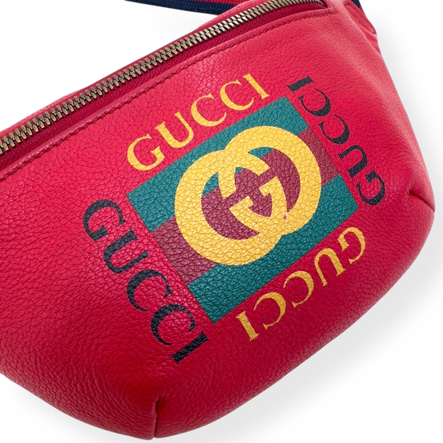 GUCCI LEATHER LOGO BELT BAG RED O/S