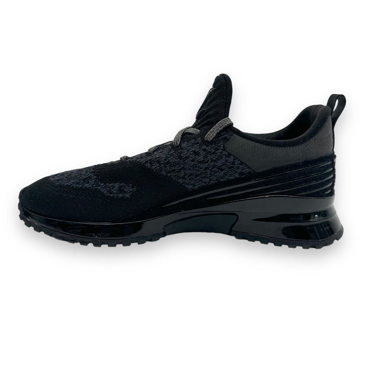 LOUIS VUITTON VNR SNEAKER BLACK UK8.5
