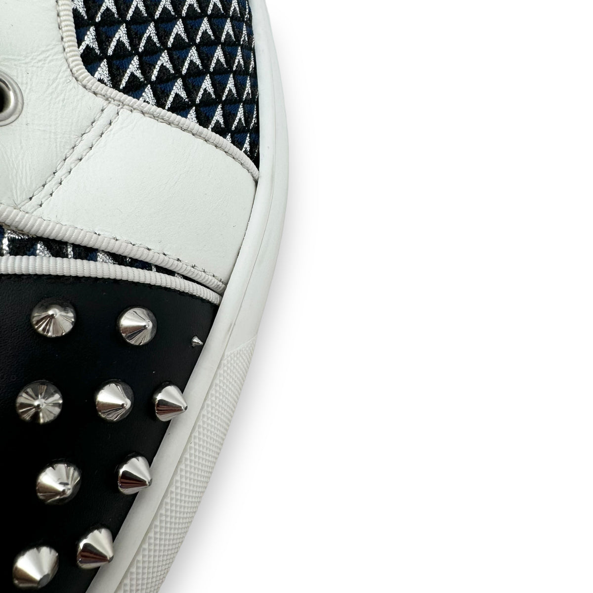 CHRISTIAN LOUBOUTIN LOUIS JUNIOR SPIKES HIGH TOP SNEAKER WHITE / NAVY UK11