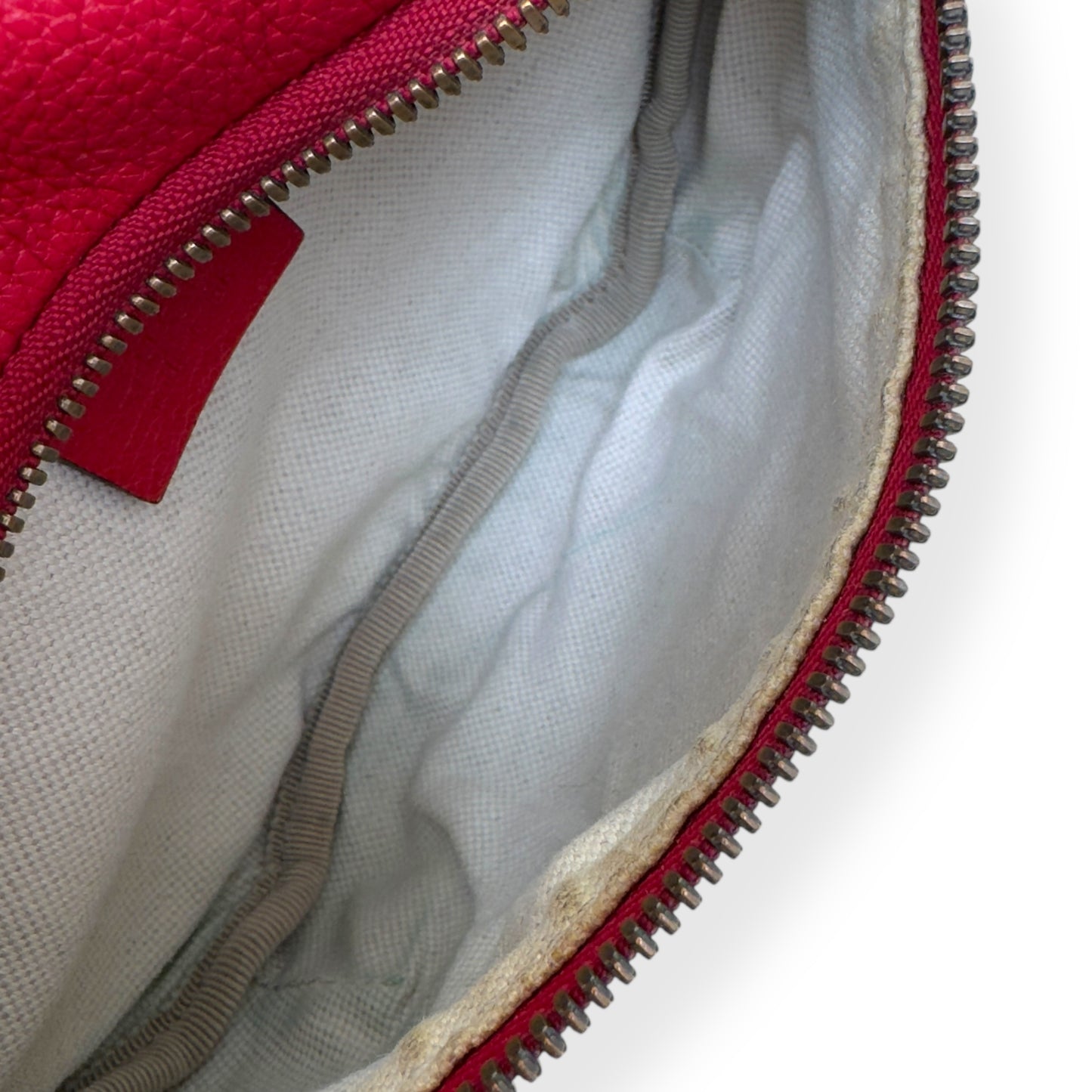 GUCCI LEATHER LOGO BELT BAG RED O/S