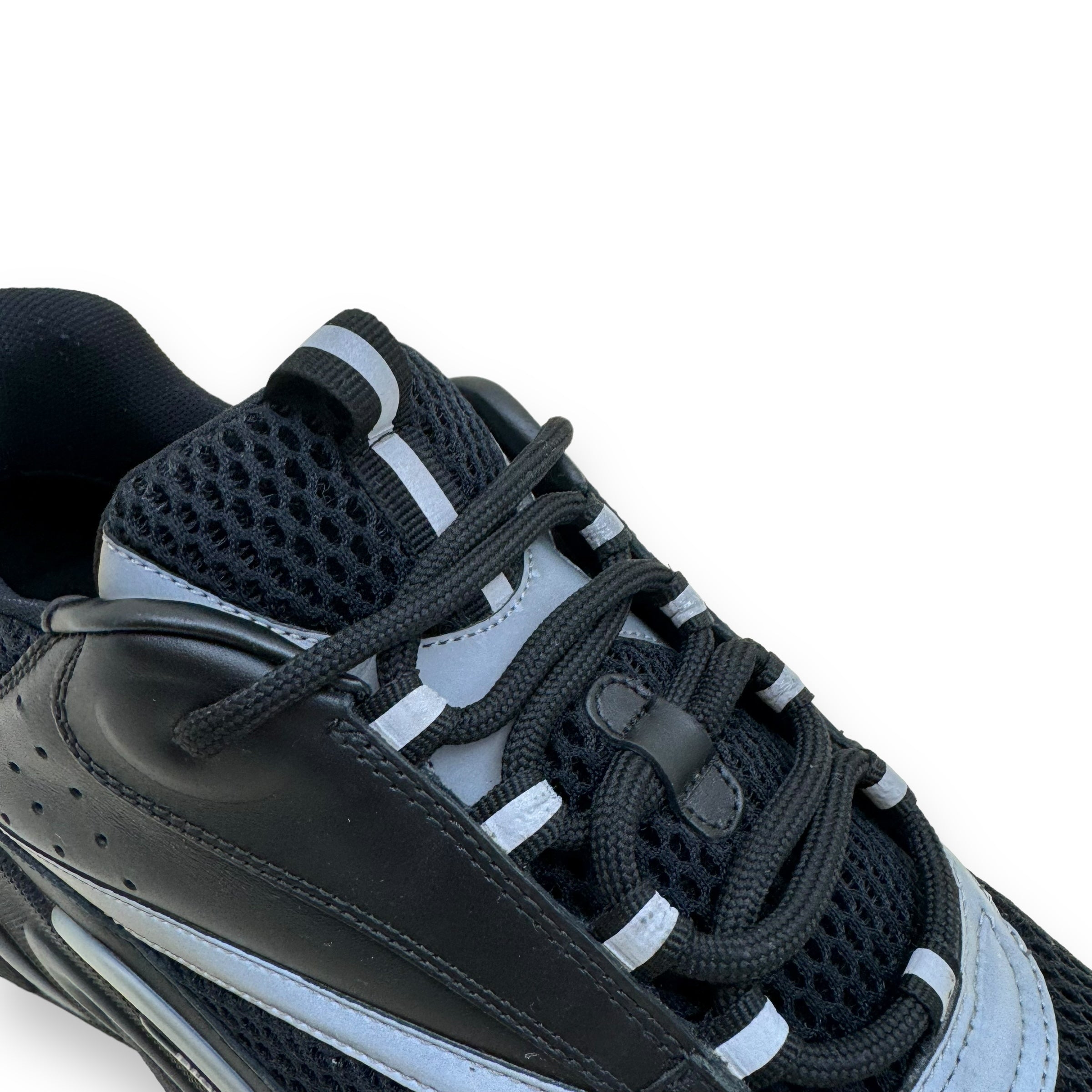 DIOR B22 SNEAKER BLACK UK9.5