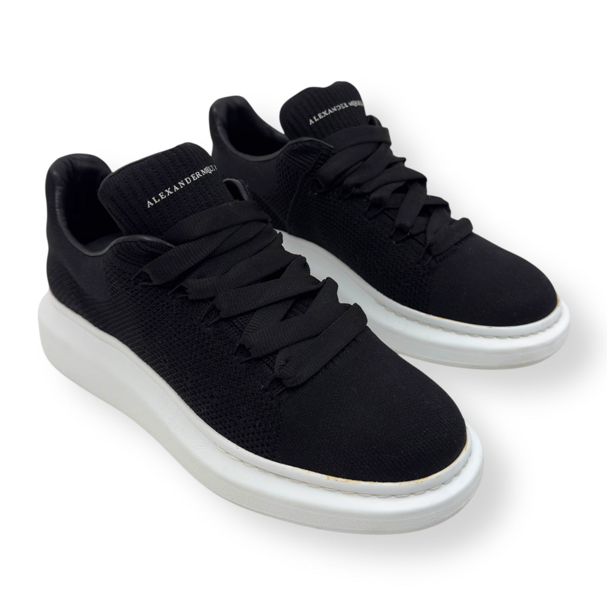 ALEXANDER MCQUEEN KNIT OVERSIZED SNEAKER BLACK / WHITE UK7 / 41