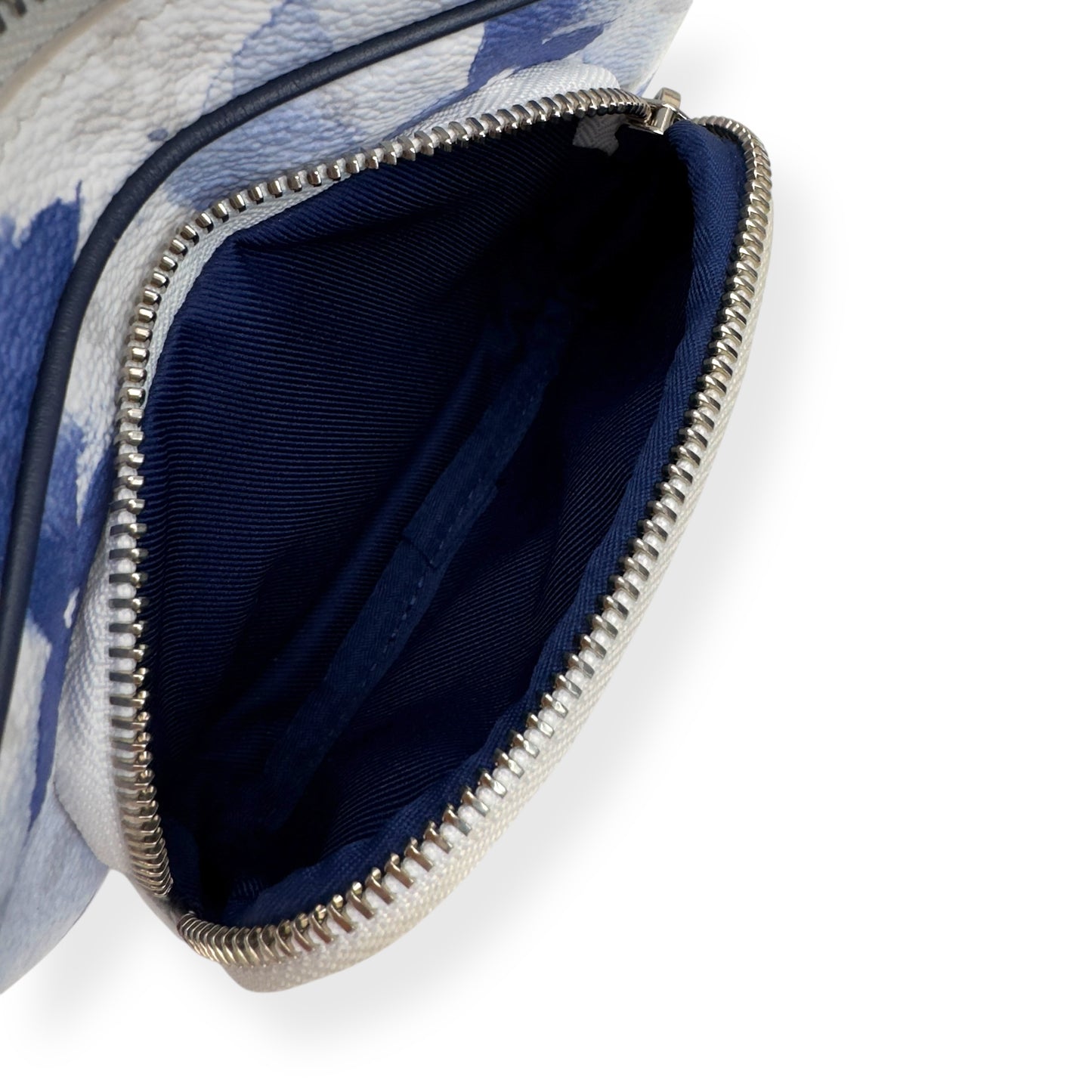 LOUIS VUITTON MONOGRAM WATERCOLOUR CANVAS OUTDOOR POUCH BLUE S