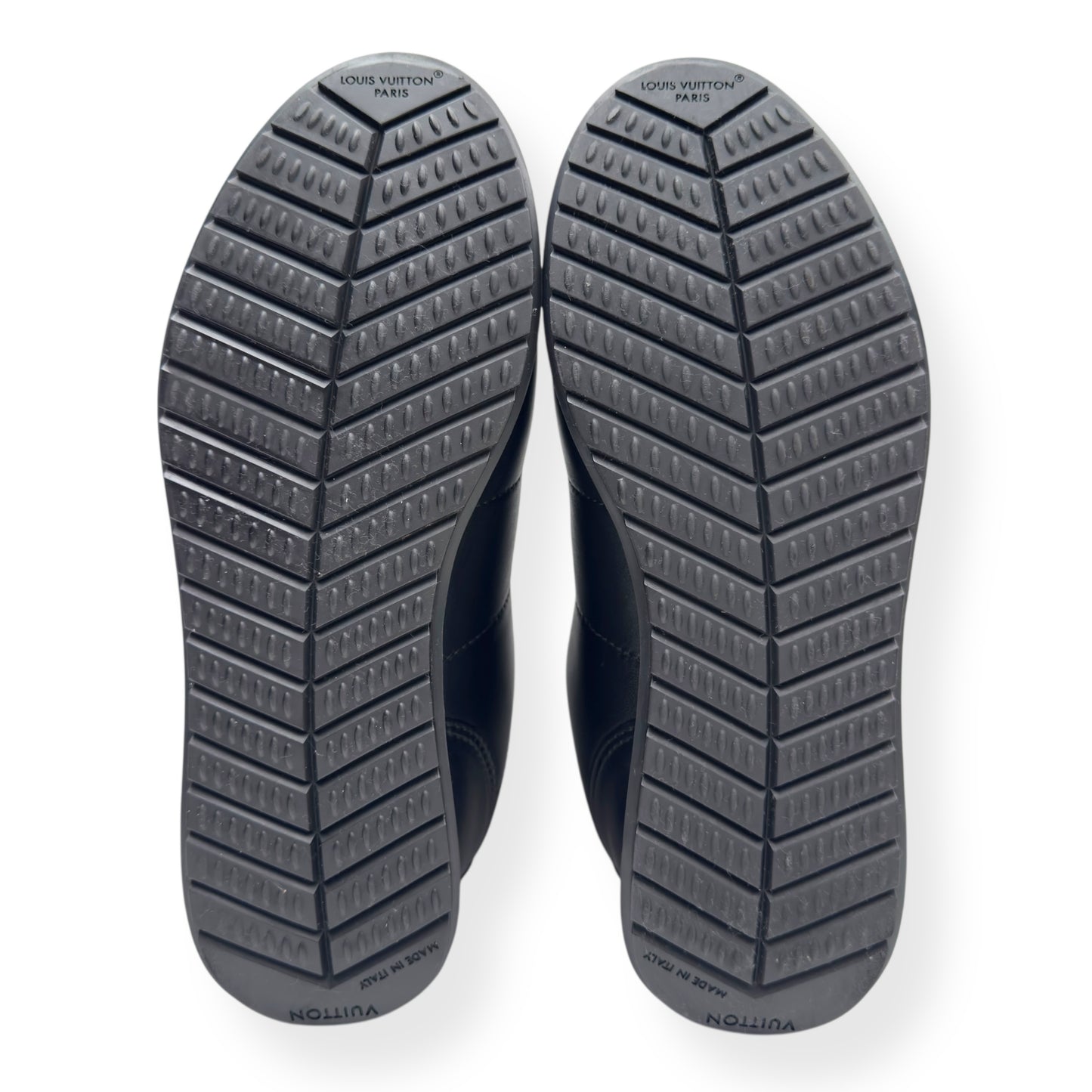 LOUIS VUITTON LV BUTTERSOFT SNEAKER BLACK UK7