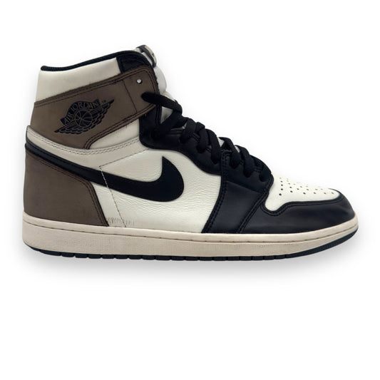 NIKE AIR JORDAN 1 RETRO OG HIGH TOP SNEAKER DARK MOCHA UK10