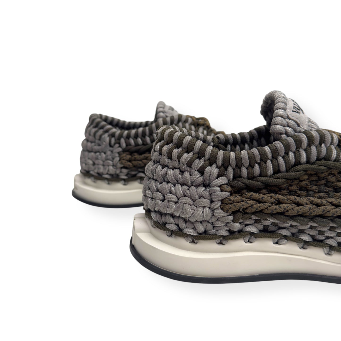 VALENTINO GARAVANI CROCHET LOW-TOP SNEAKERS 42 / UK8
