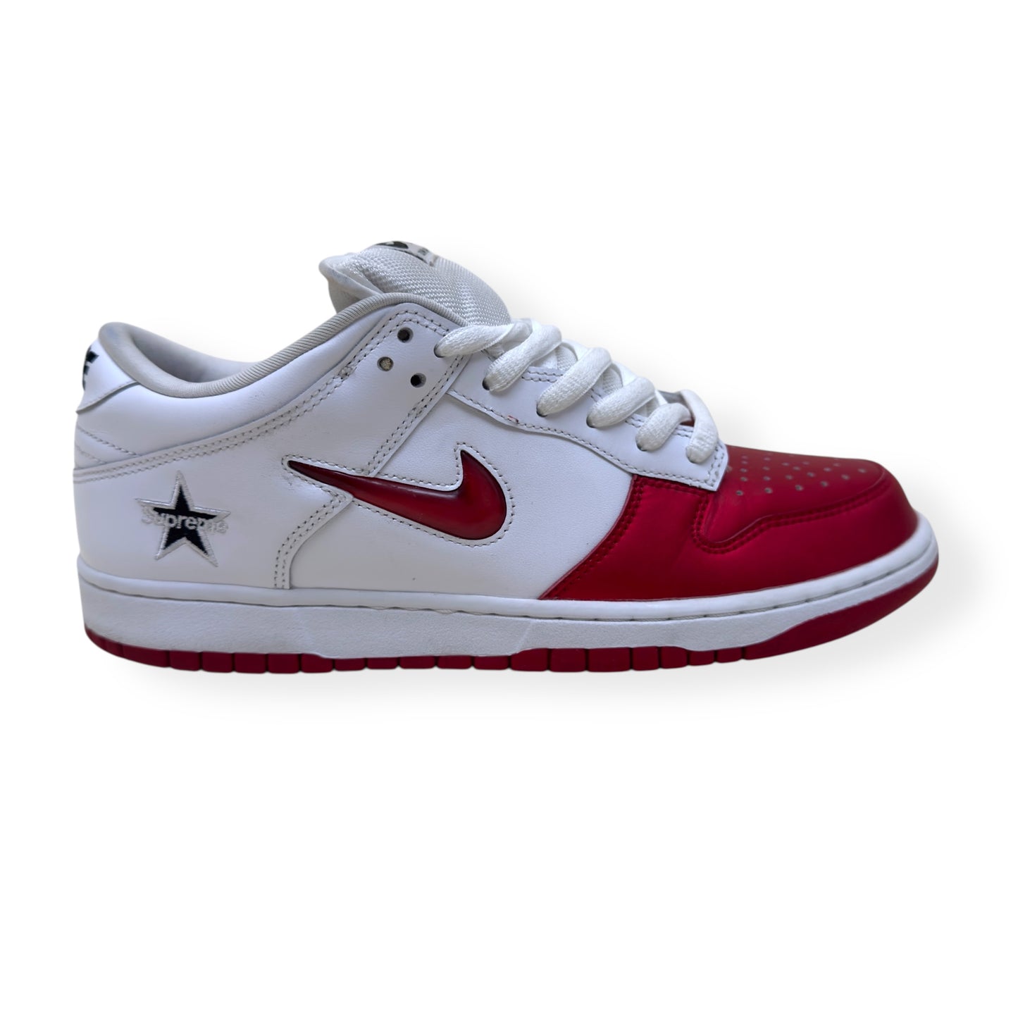 NIKE X SUPREME SB DUNK LOW TOP SNEAKER JEWEL SWOOSH UK9