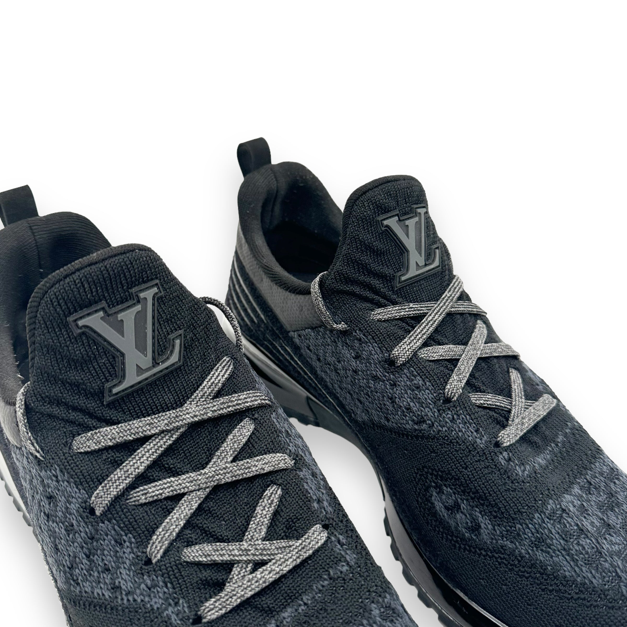 Louis vuitton vnr sneaker black online