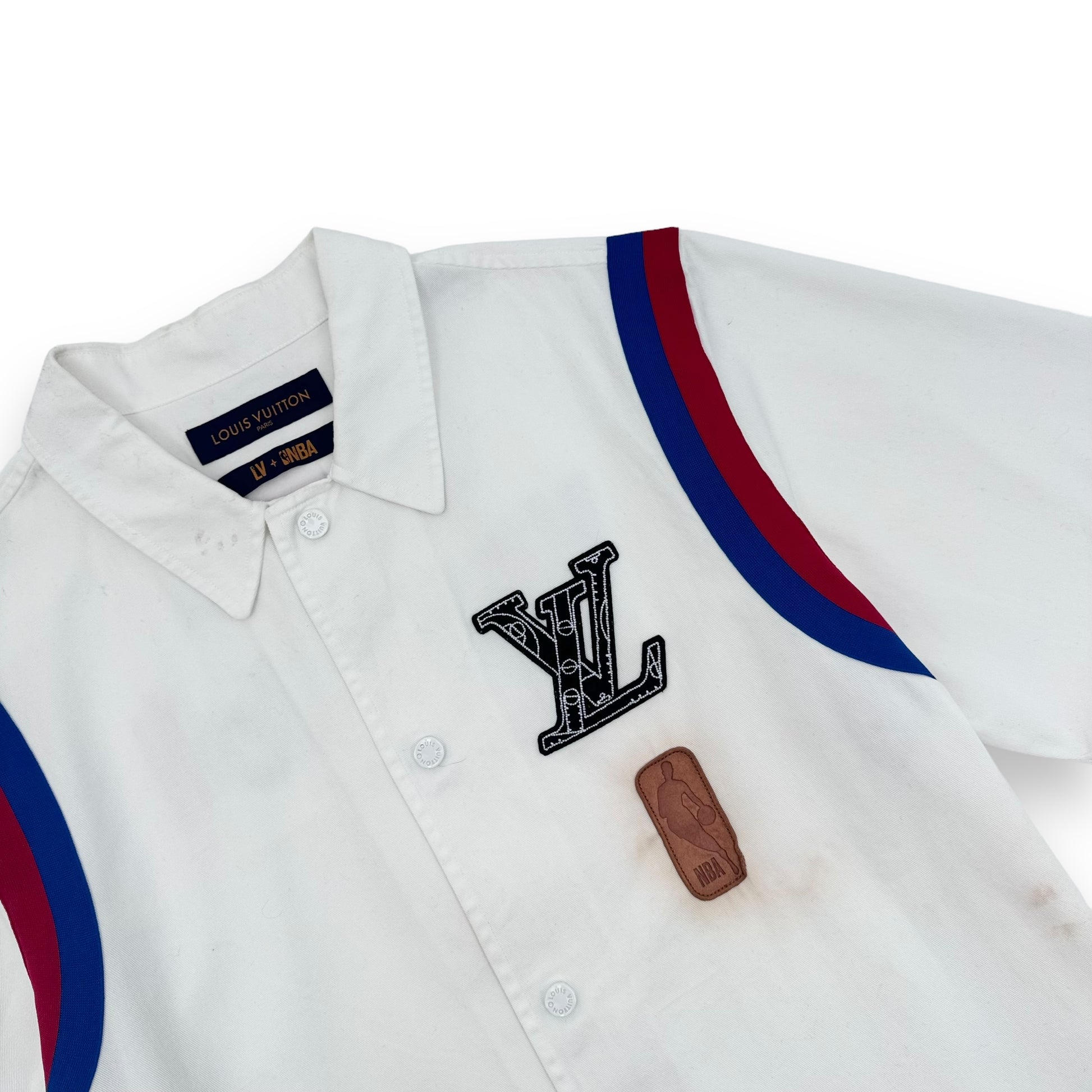 LOUIS VUITTON X NBA BASKETBALL SHORT SLEEVE SHIRT WHITE L – Wylist