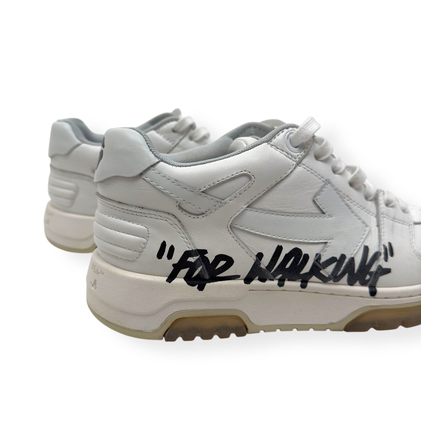 OFF-WHITE OUT OF OFFICE LOW TOP SNEAKER WHITE / BLACK 41 / UK7