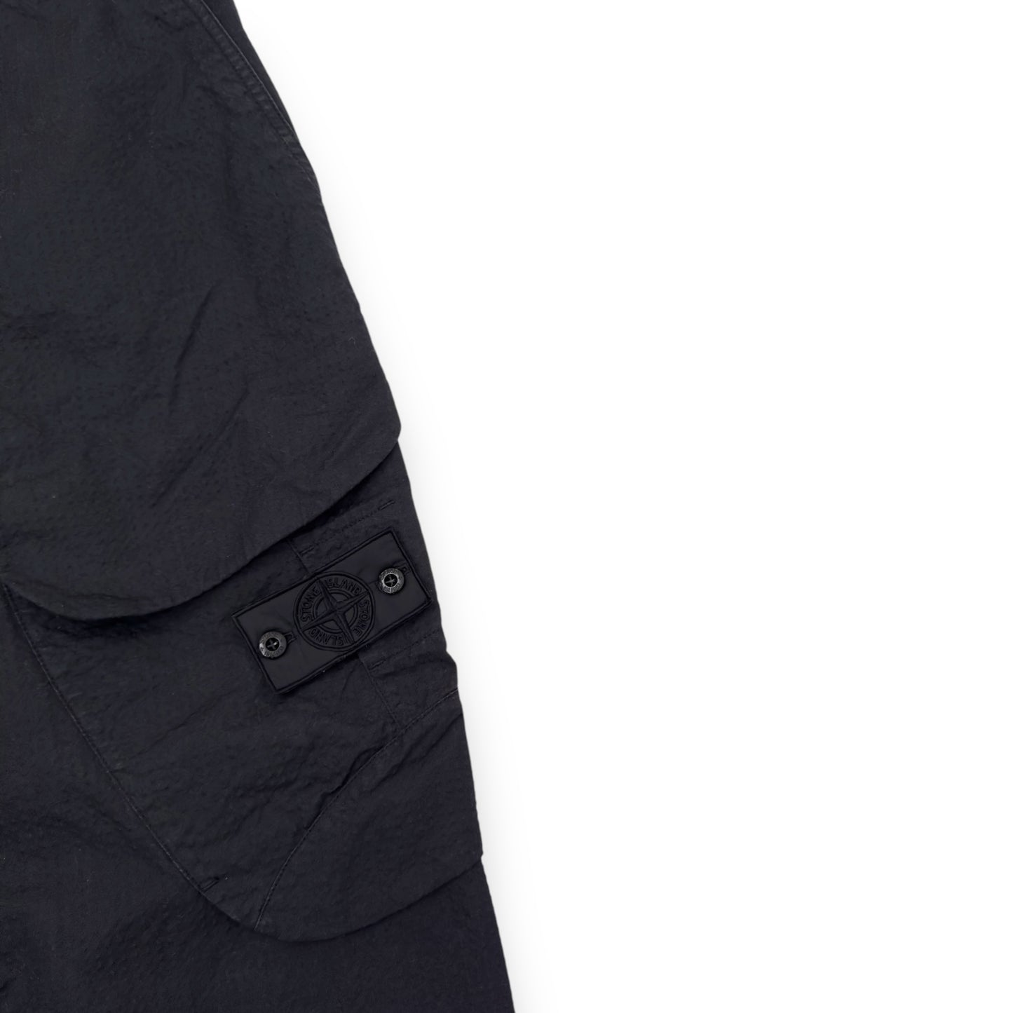 STONE ISLAND SHADOW PROJECT CARGO TROUSERS BLACK 50 / L