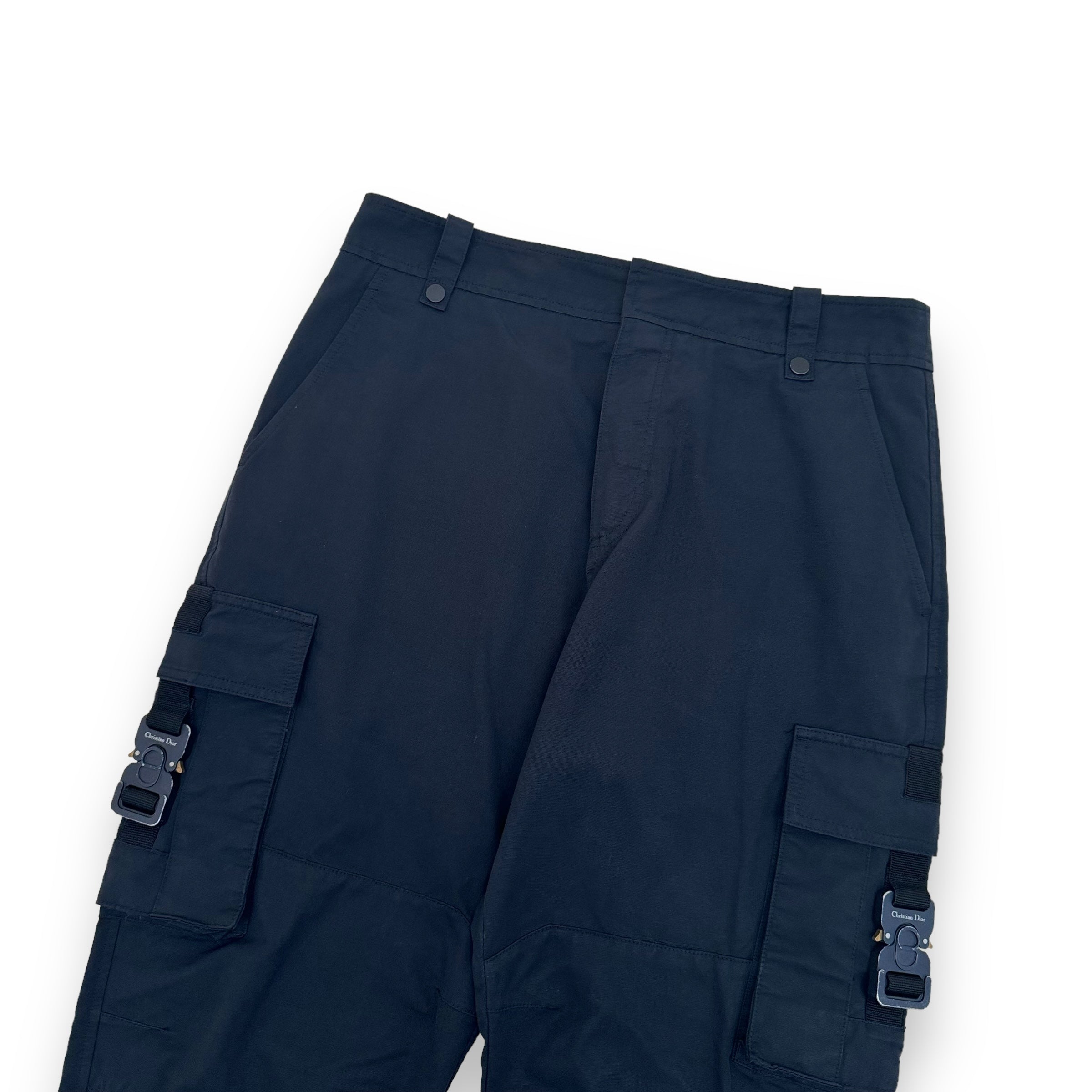 DIOR BUCKLE DETAILED CARGO TROUSERS BLACK L