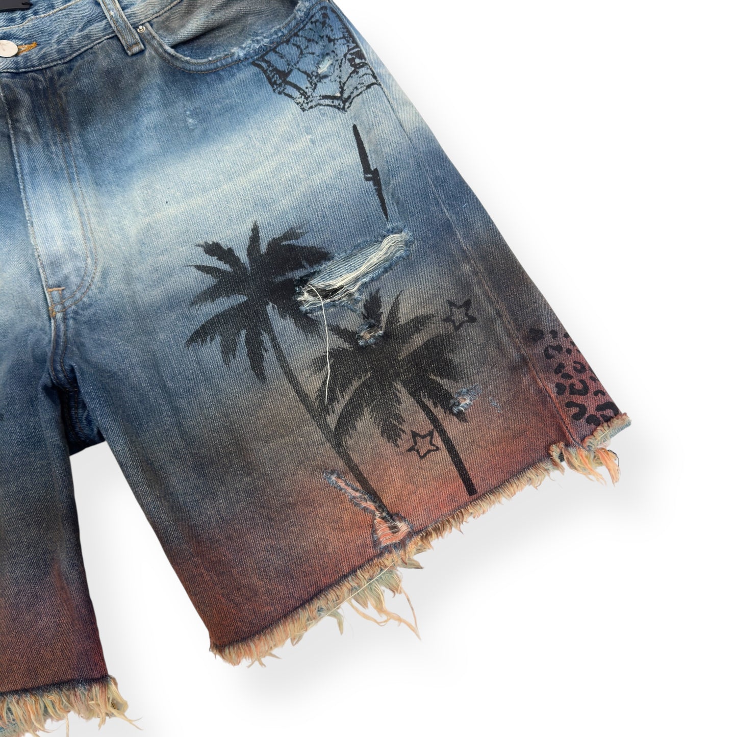 AMIRI DISTRESSED WASHED DENIM SHORTS BLUE W34”