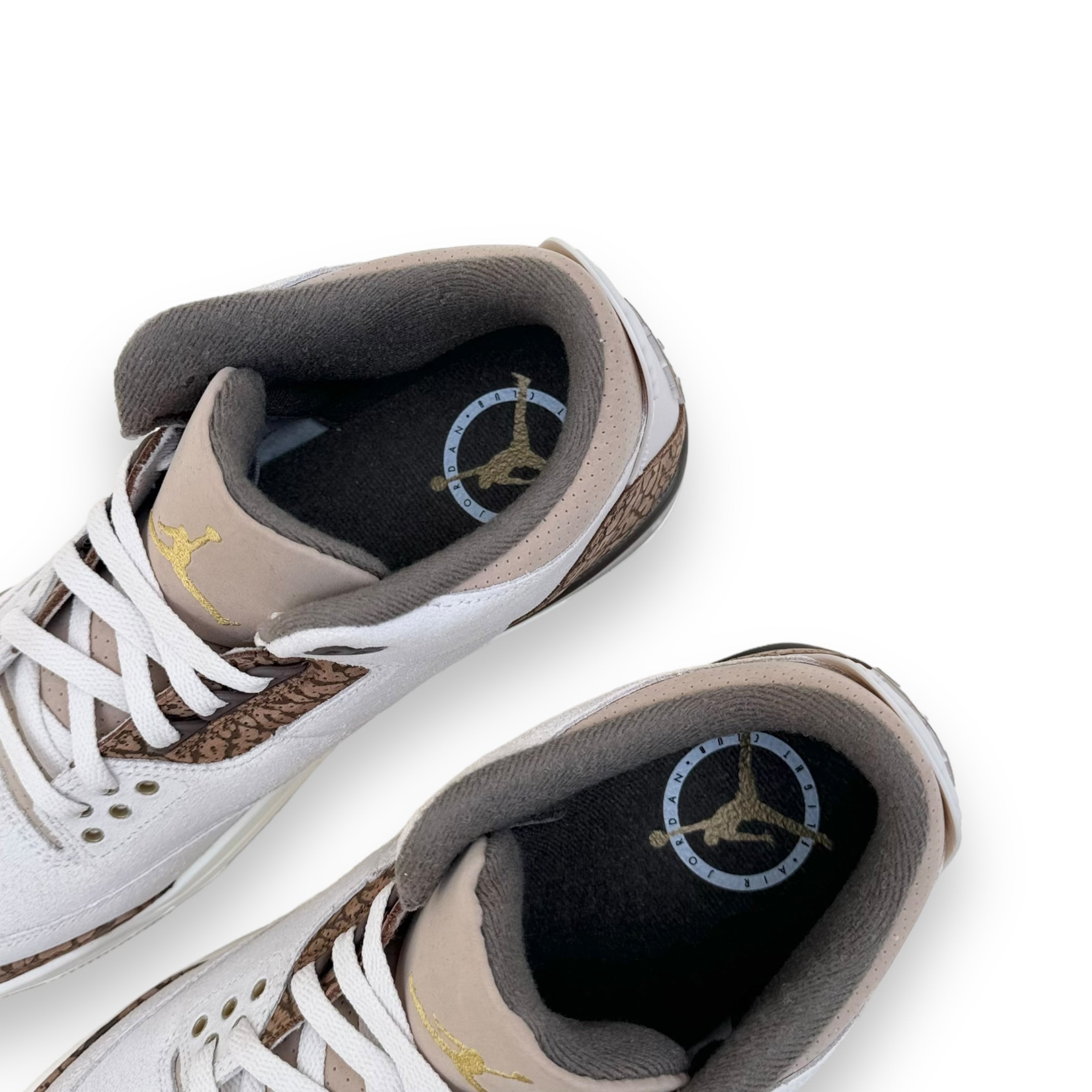AIR JORDAN 3 RETRO PALOMINO SNEAKER BROWN UK10