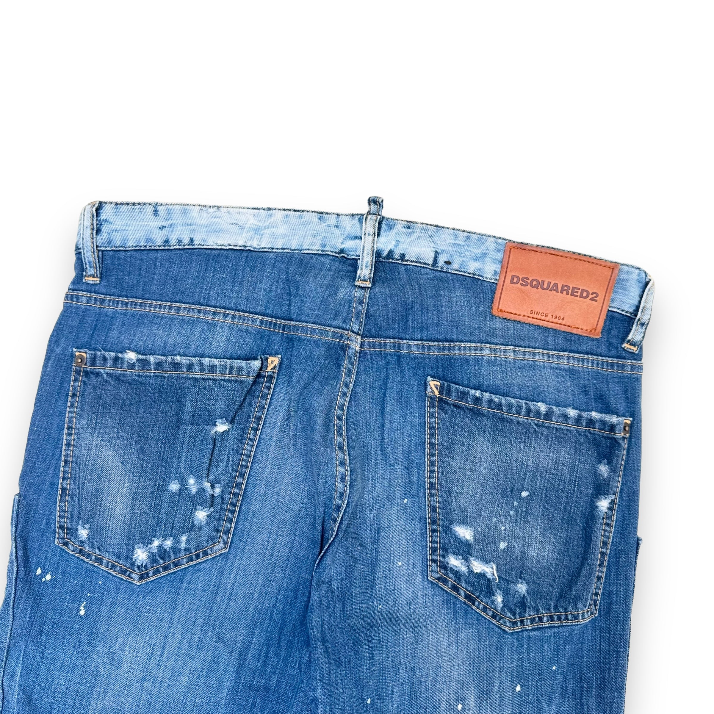 DSQUARED2 EXTREME RIP DISTRESSED SHORT DENIM JEANS L