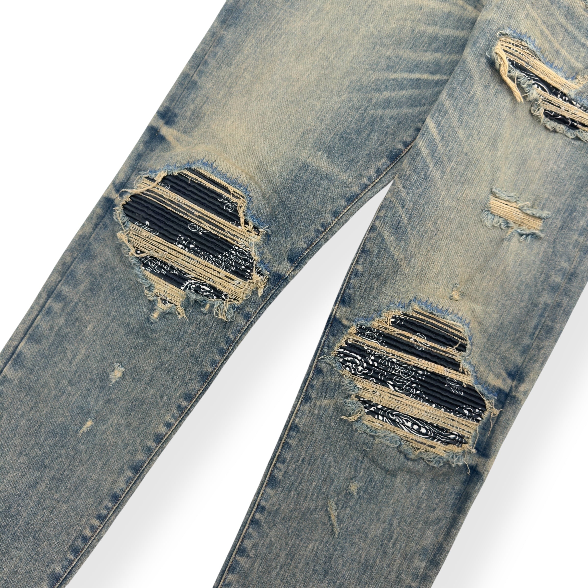 AMIRI BANDANA DISTRESSED SKINNY DENIM JEANS W34”