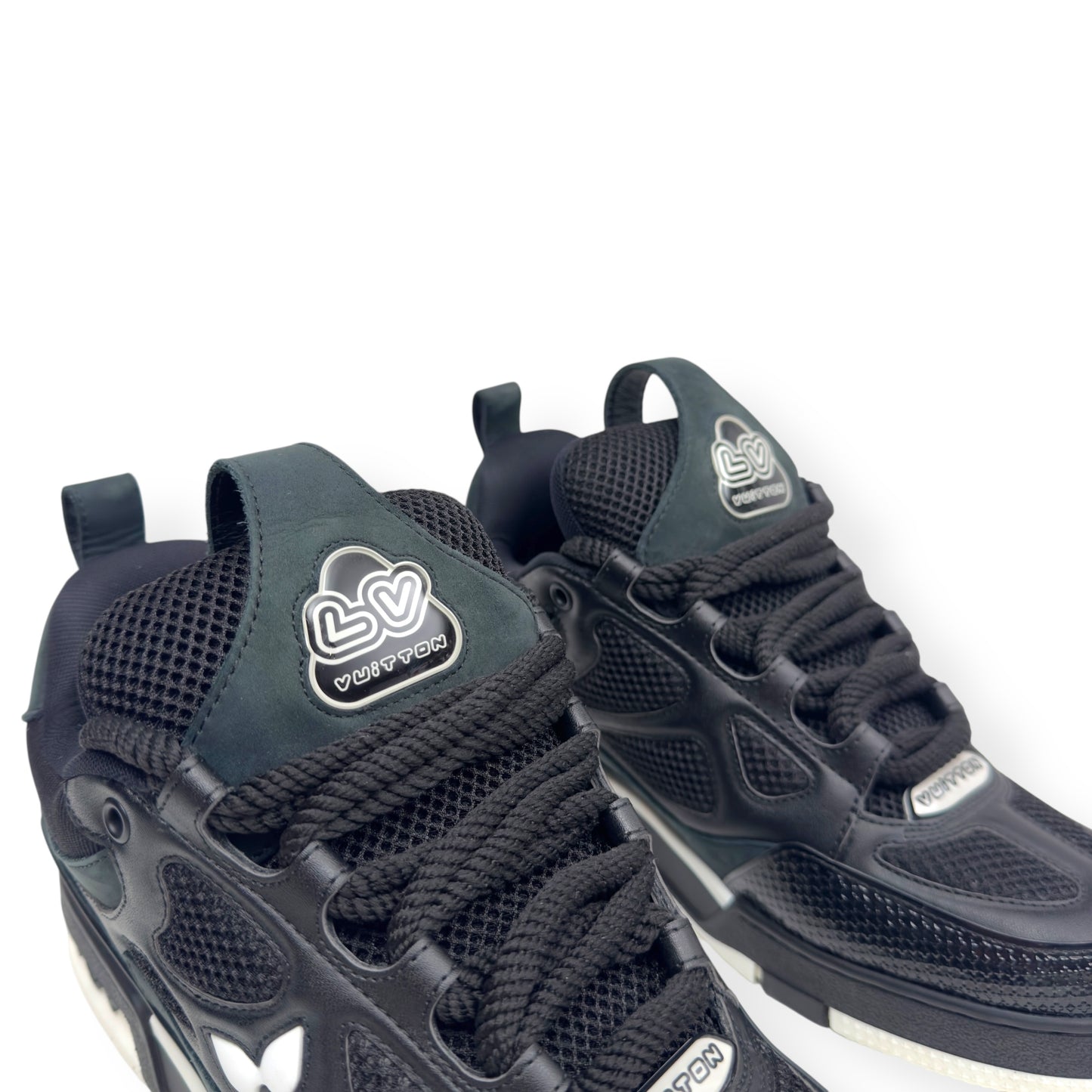 LOUIS VUITTON LV SKATE SNEAKER LUXURY BLACK UK7