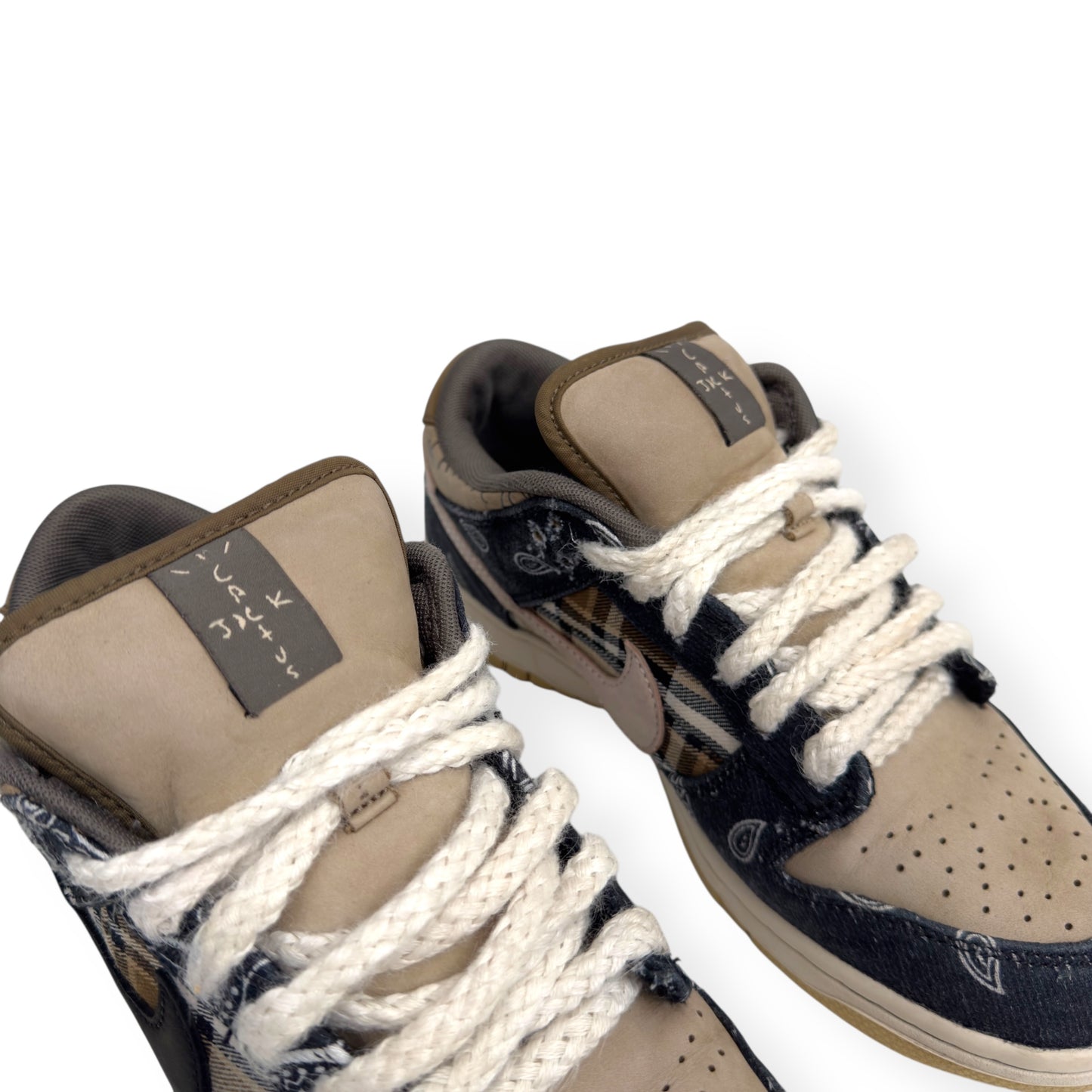NIKE X TRAVIS SCOTT SB DUNK ‘CACTUS JACK’ LOW SNEAKER BROWN UK6