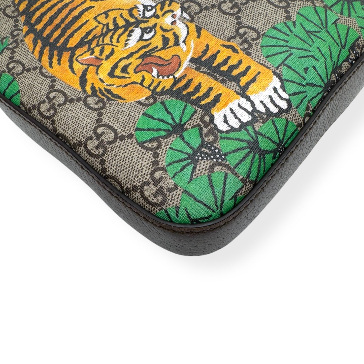 GUCCI BENGAL PRINT FRONT ZIP MESSENGER BAG BEIGE M
