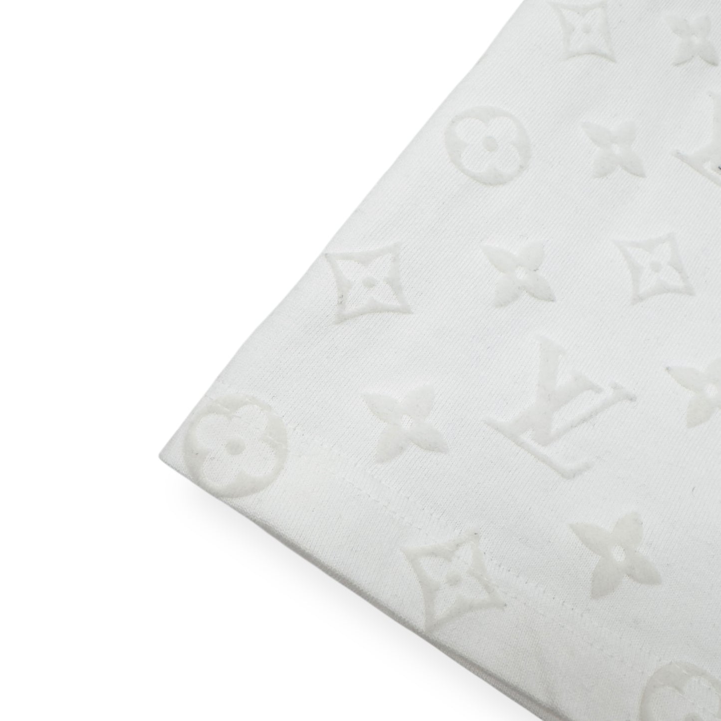 LOUIS VUITTON EMBOSSED LOGO T-SHIRT WHITE L