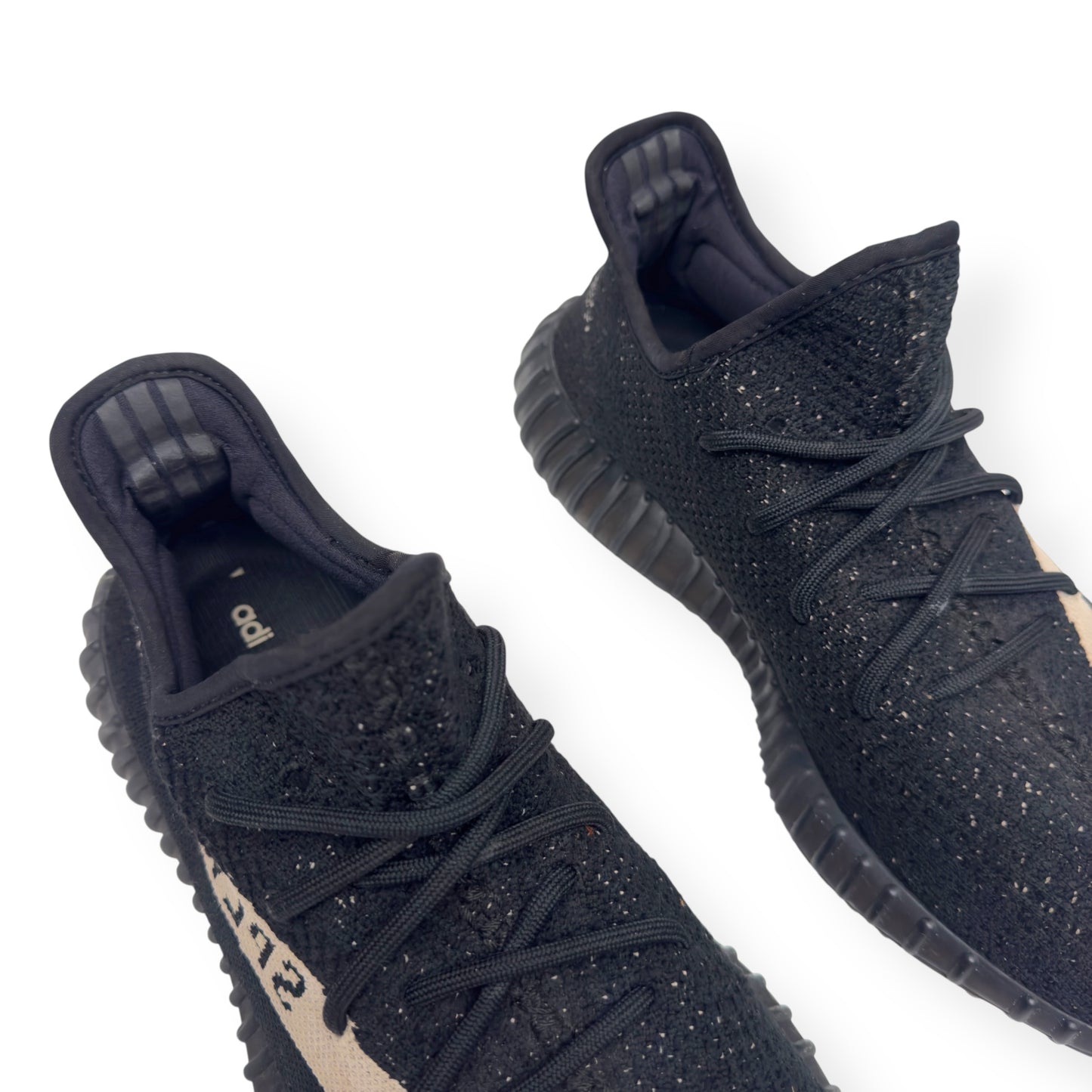 YEEZY BOOST 350 V2 SNEAKER OREO UK8.5