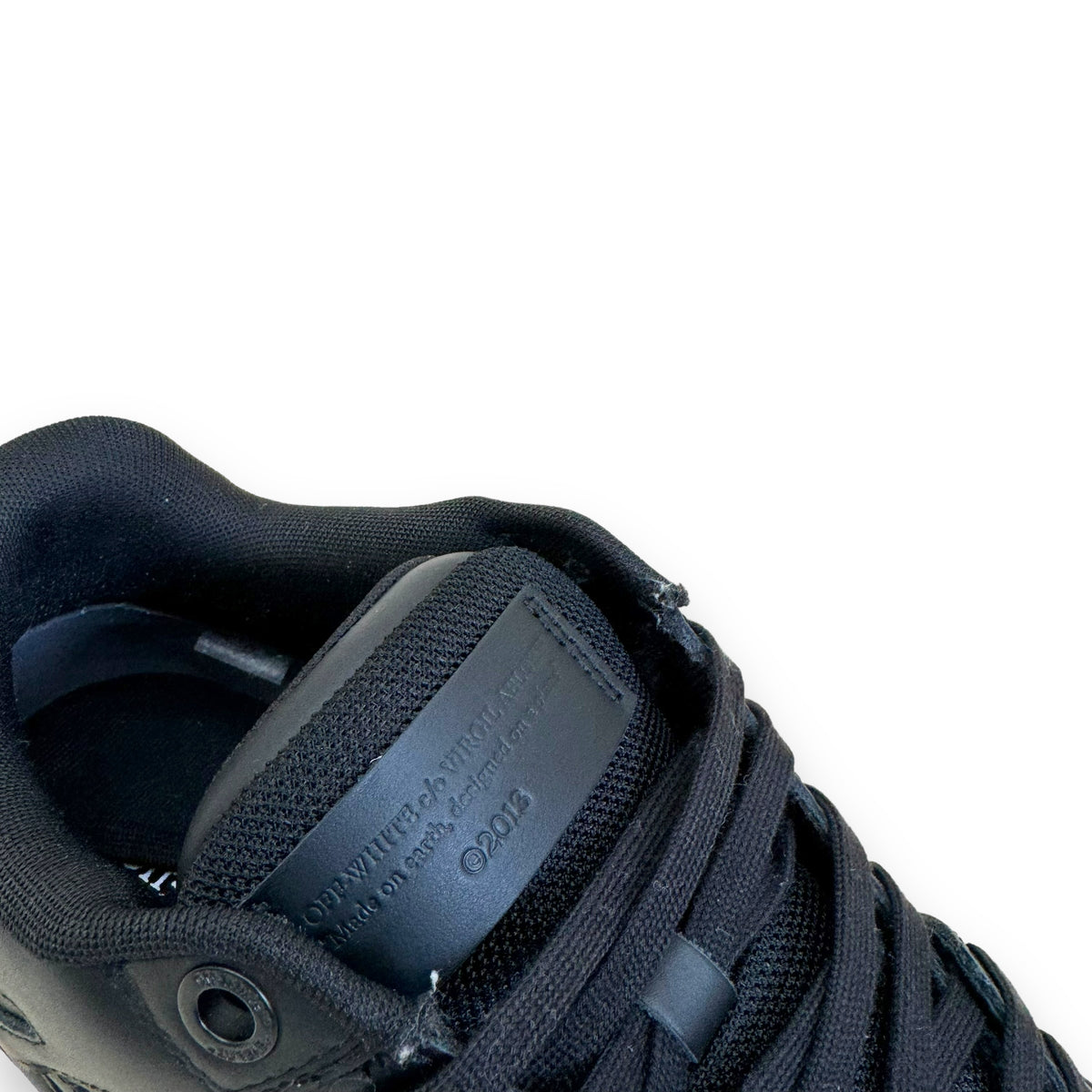 OFF-WHITE OUT OF OFFICE LEATHER LOW TOP SNEAKER BLACK UK10