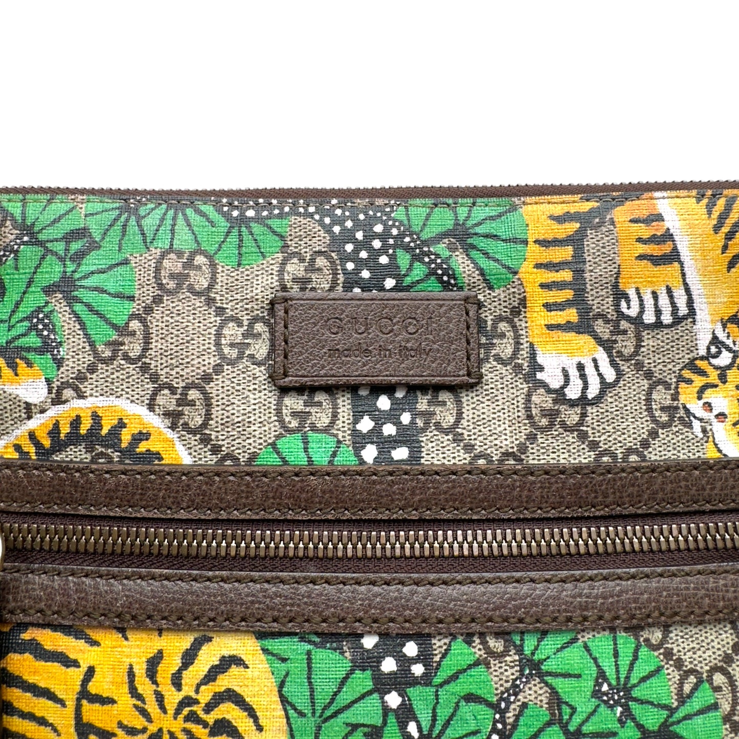 GUCCI BENGAL PRINT FRONT ZIP MESSENGER BAG BEIGE M