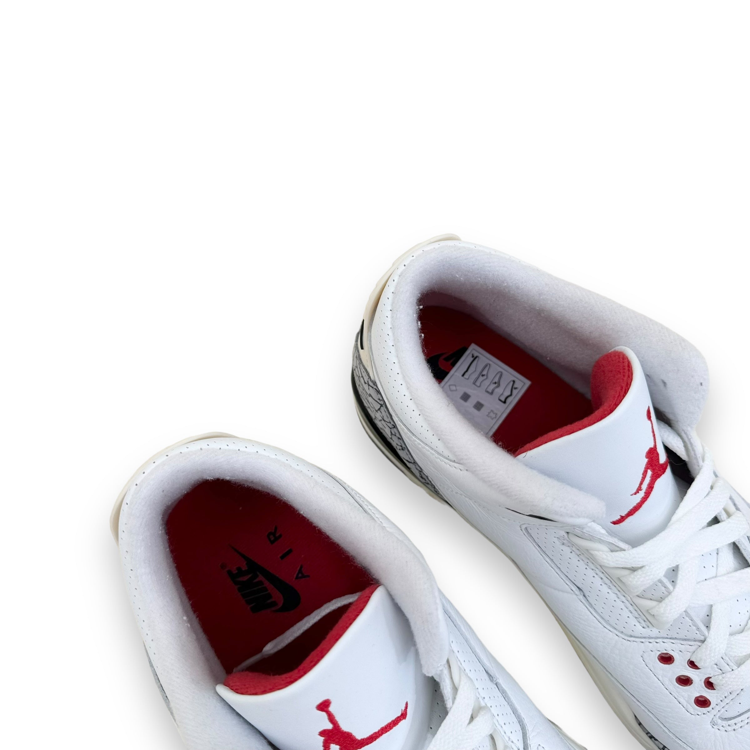 AIR JORDAN 3 RETRO SNEAKER ‘WHITE CEMENT’ UK10