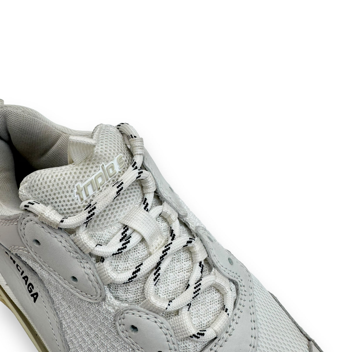 BALENCIAGA TRIPLE S SNEAKER BEIGE UK8