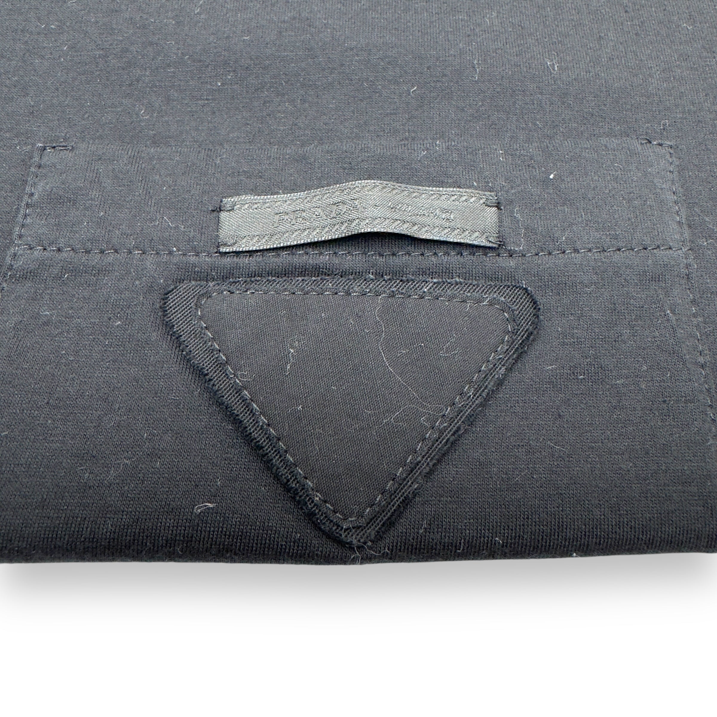 PRADA CHEST LOGO COTTON T-SHIRT BLACK M
