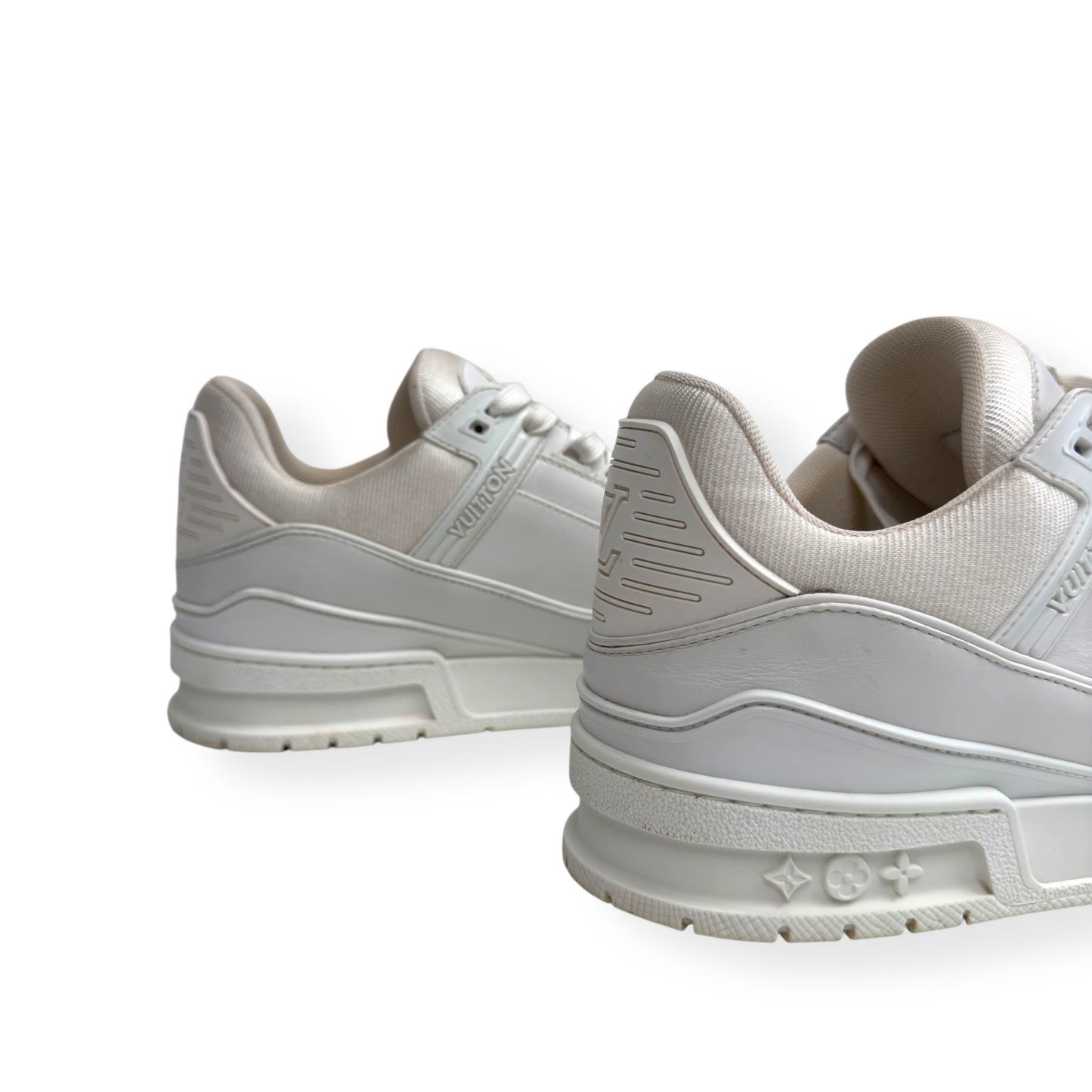 LOUIS VUITTON LV TRAINER WHITE UK7