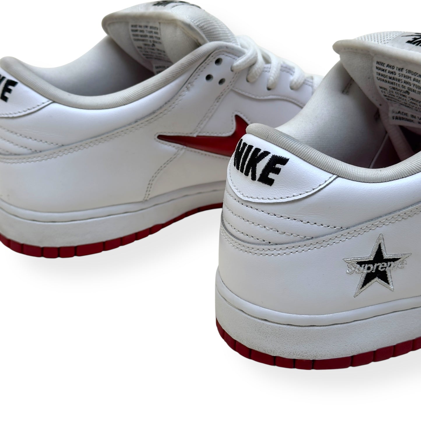 NIKE X SUPREME SB DUNK LOW TOP SNEAKER JEWEL SWOOSH UK9