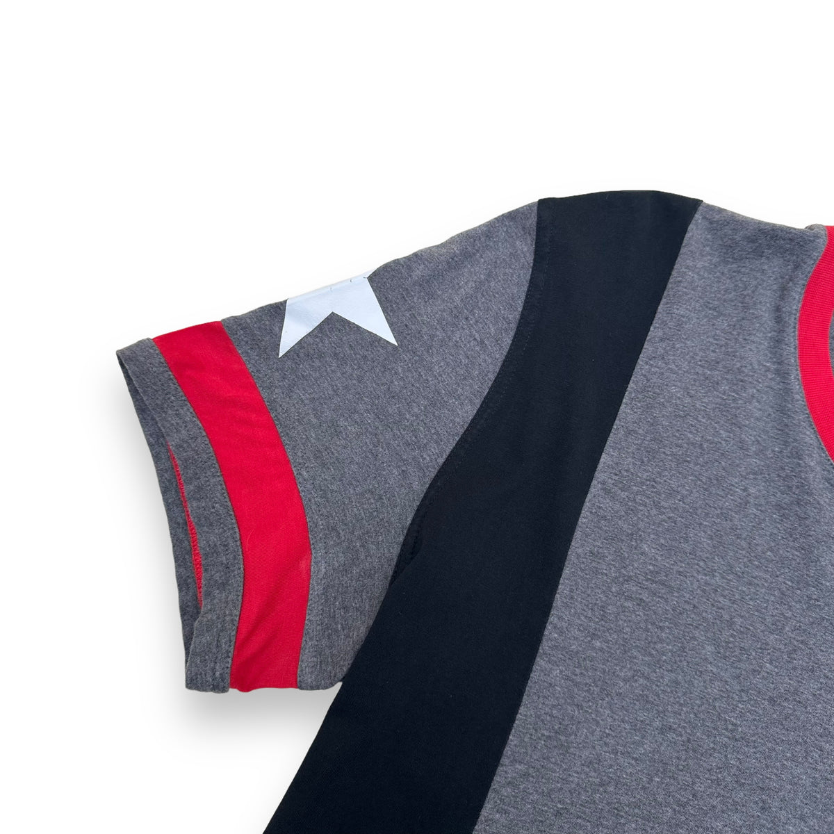 GIVENCHY PARIS STAR T-SHIRT BLACK / GREY / RED L