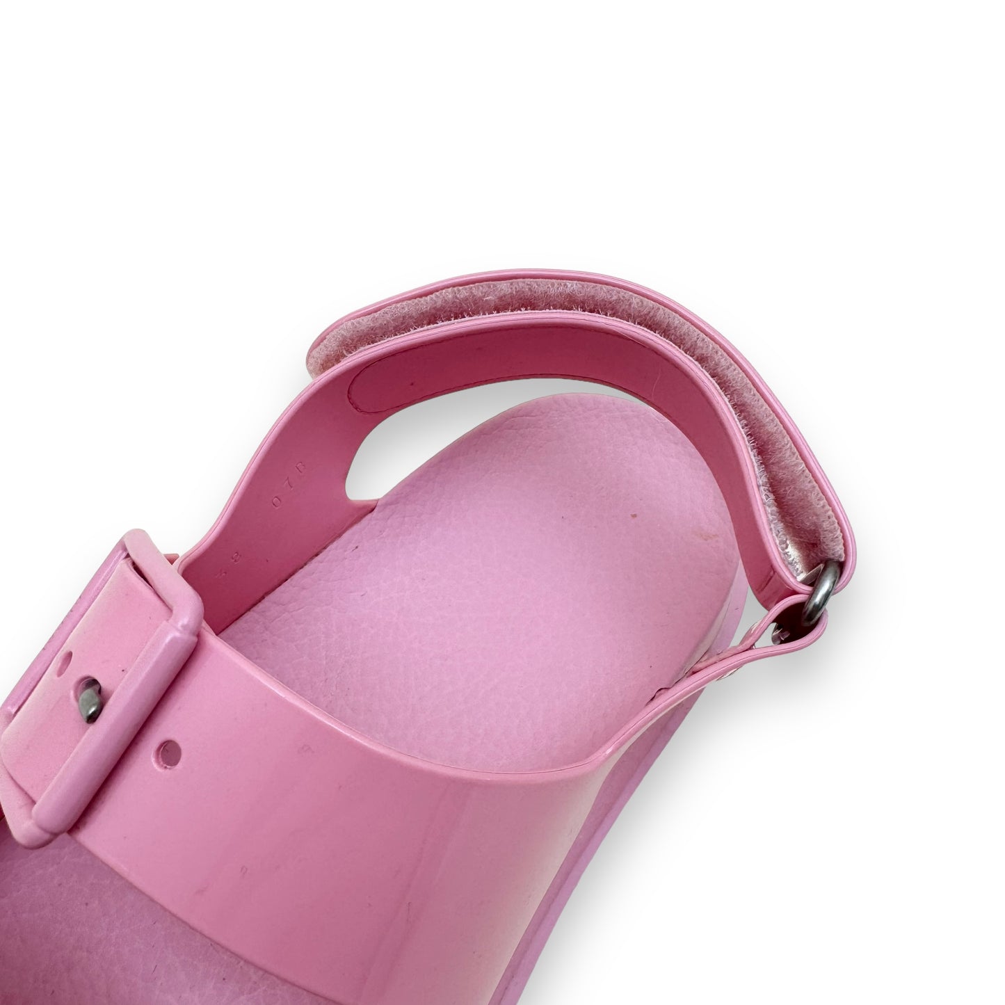 GUCCI LOGO-EMBOSSED RUBBER SANDALS PINK UK5