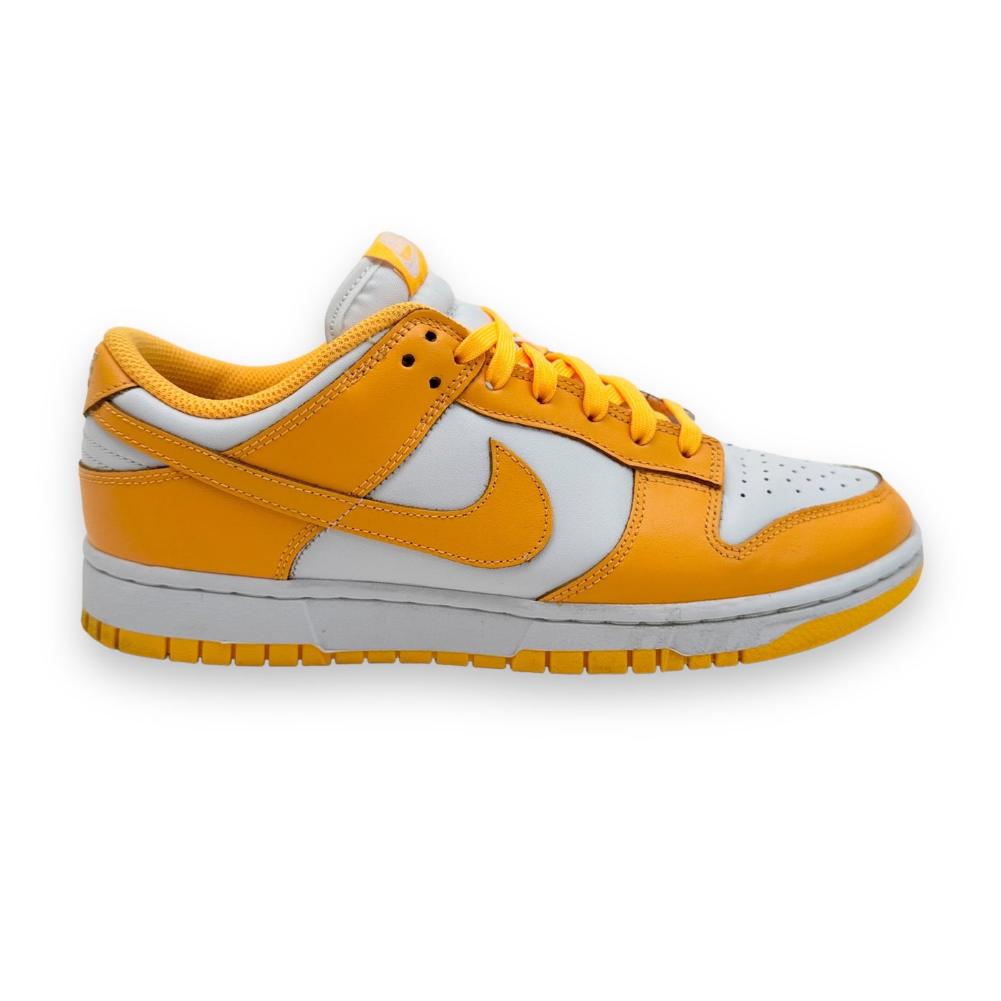 NIKE DUNK LOW TOP SNEAKER LASER ORANGE UK8