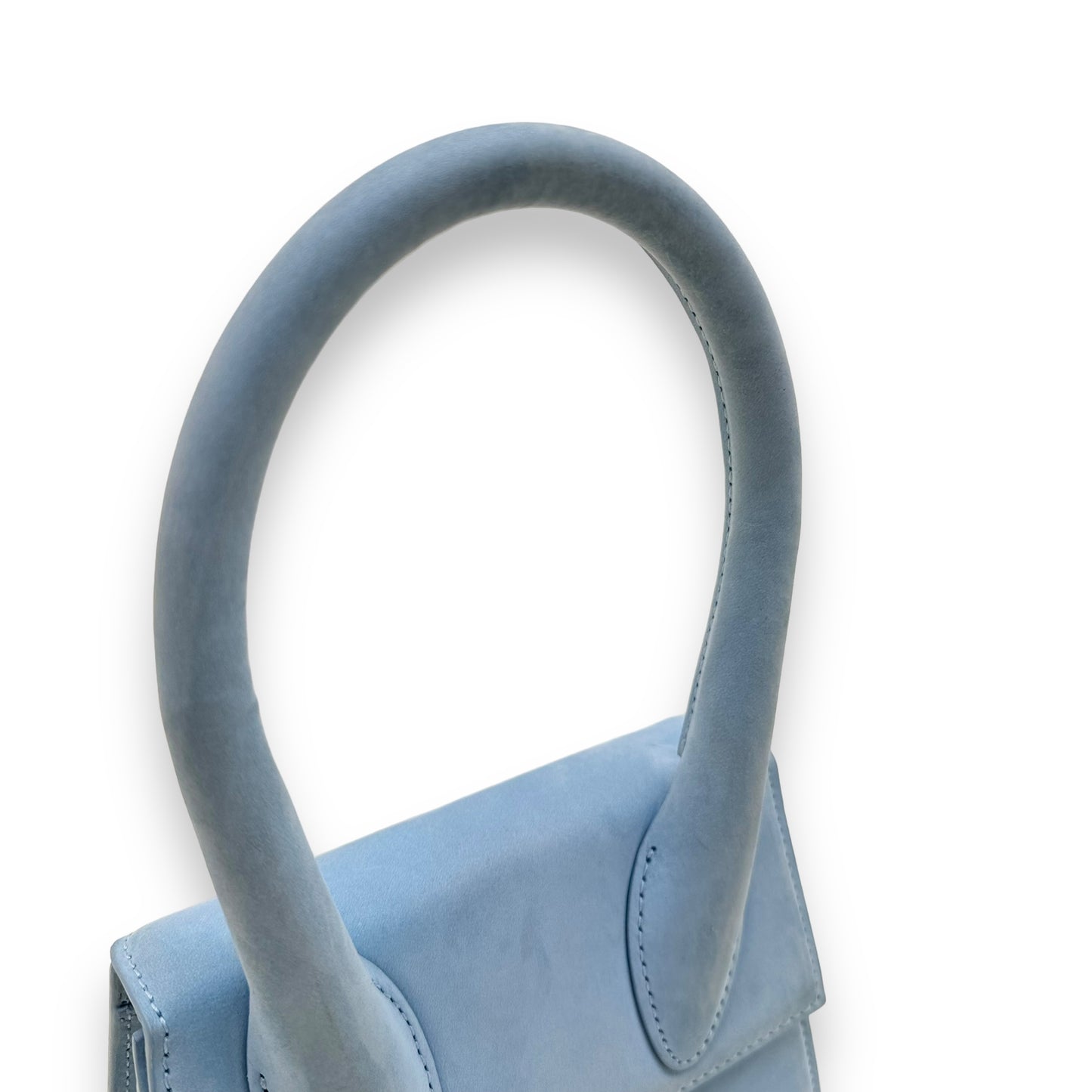 JACQUEMUS LE CHIQUITO MOYEN SUEDE BAG BABY BLUE