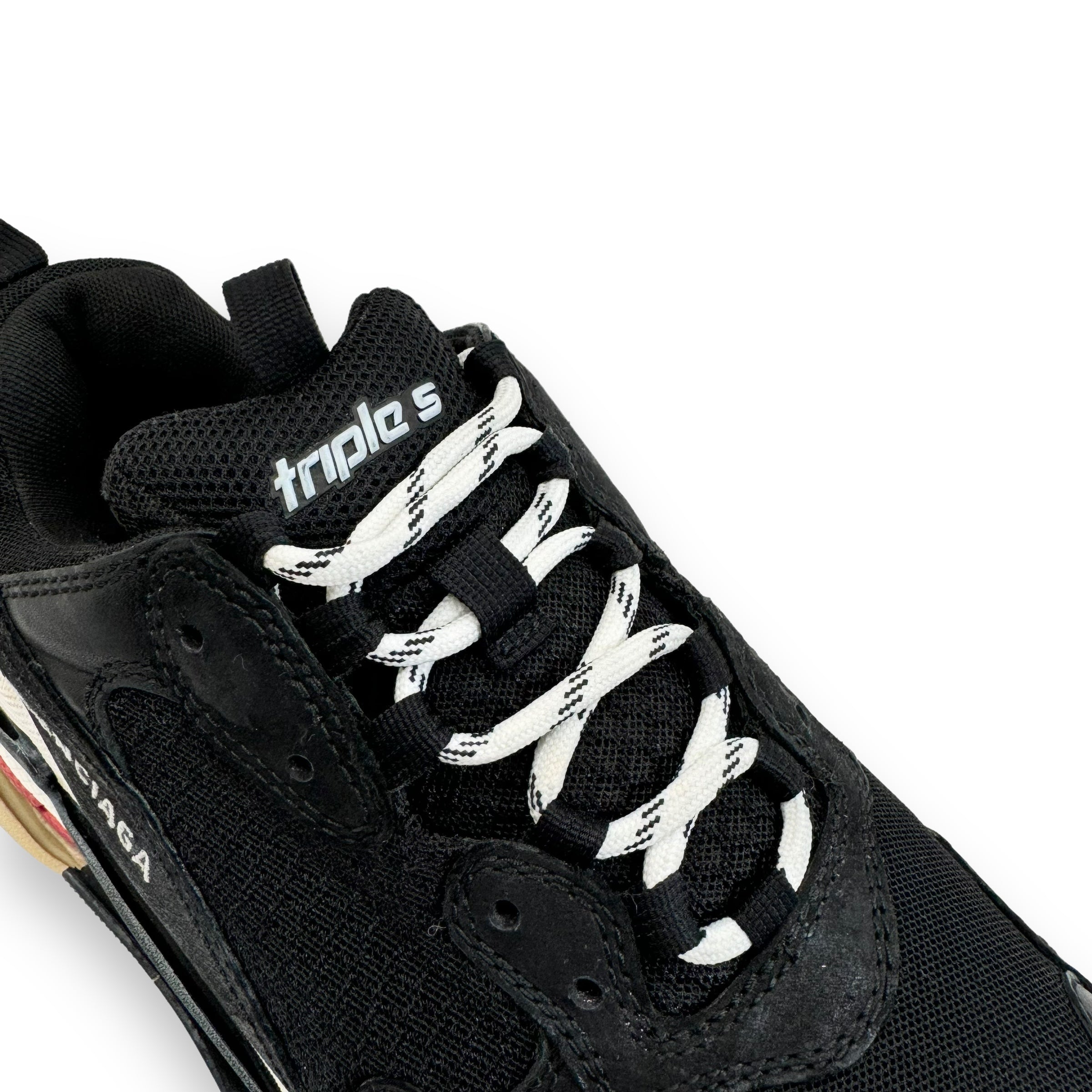 BALENCIAGA TRIPLE S DISTRESSED SNEAKER BLACK / WHITE / RED UK8