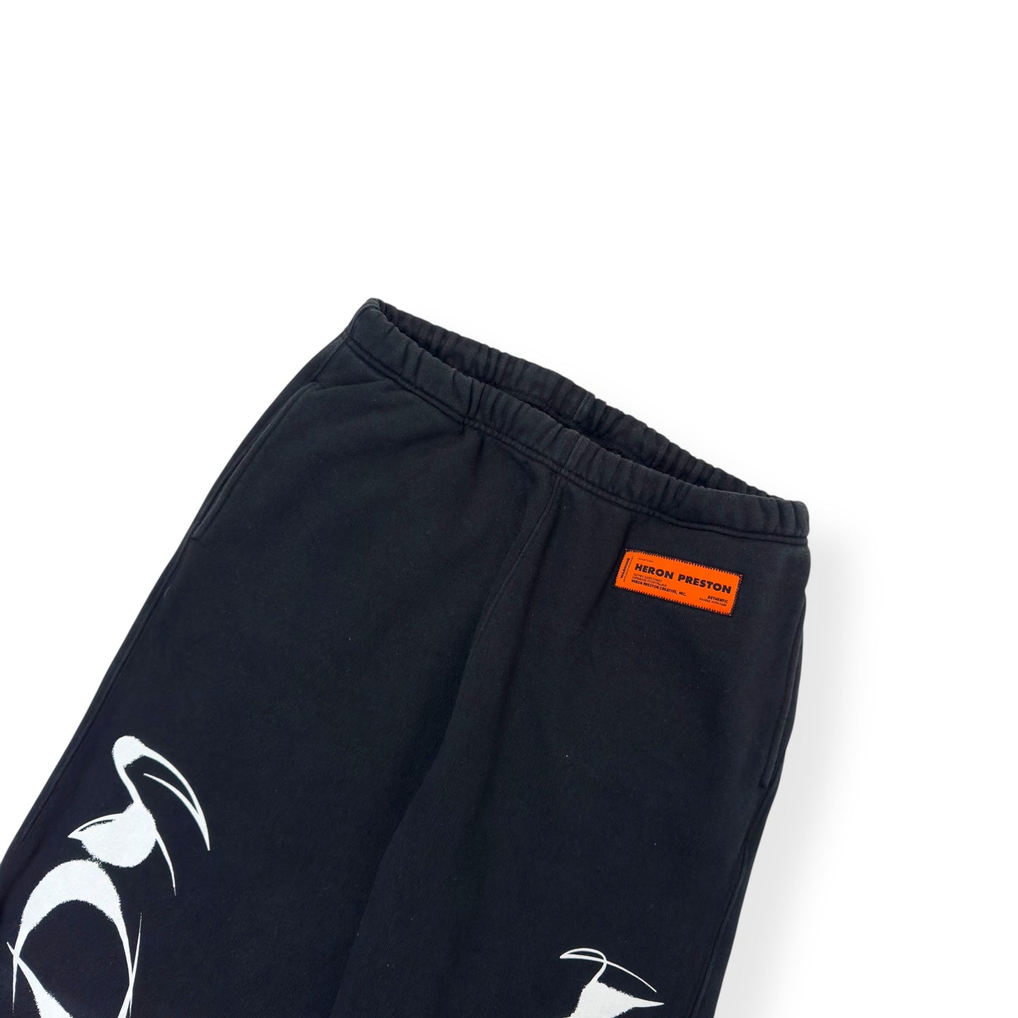 HERON PRESTON ABSTRACT LOGO SWEATPANTS BLACK / WHITE M