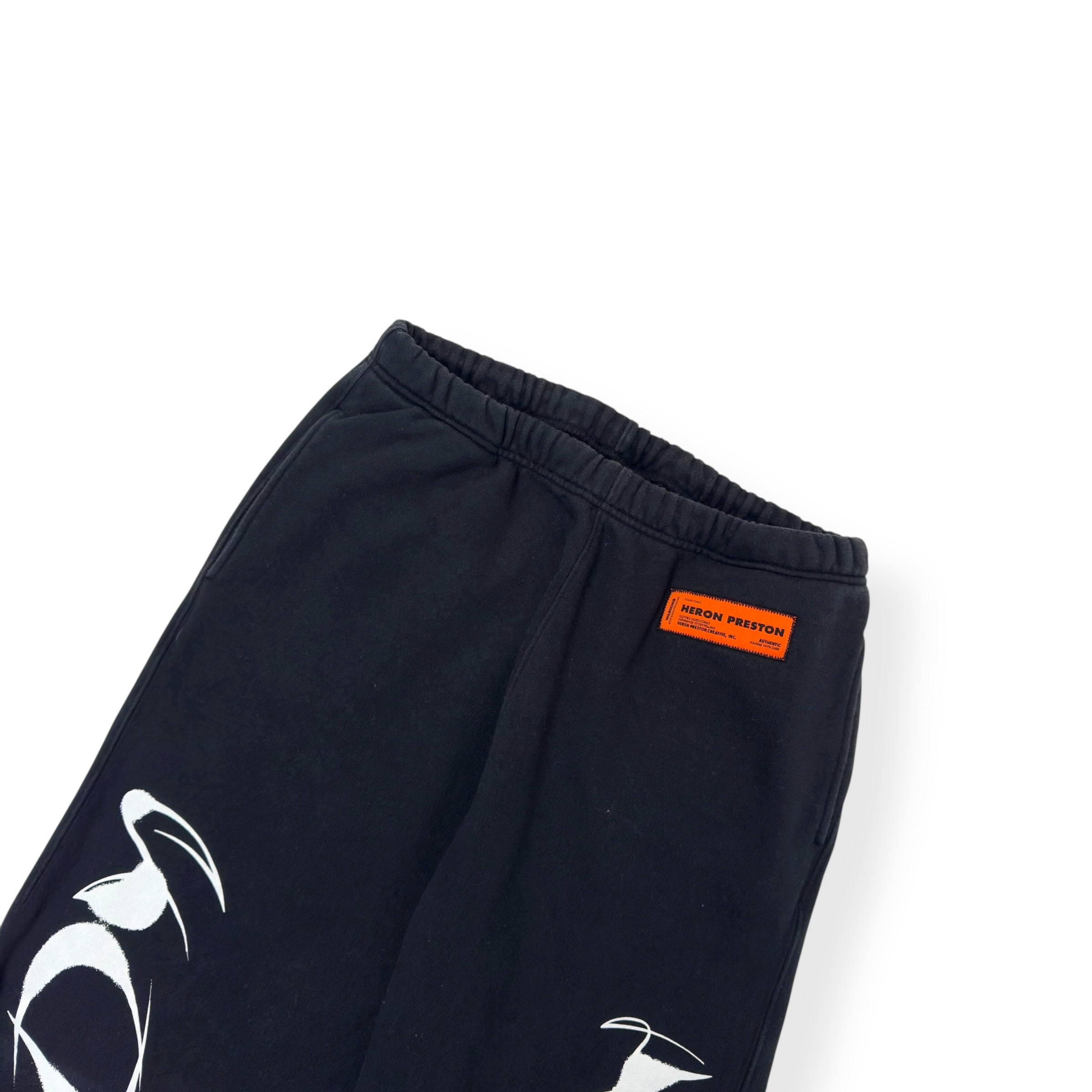 HERON PRESTON ABSTRACT LOGO SWEATPANTS BLACK / WHITE M