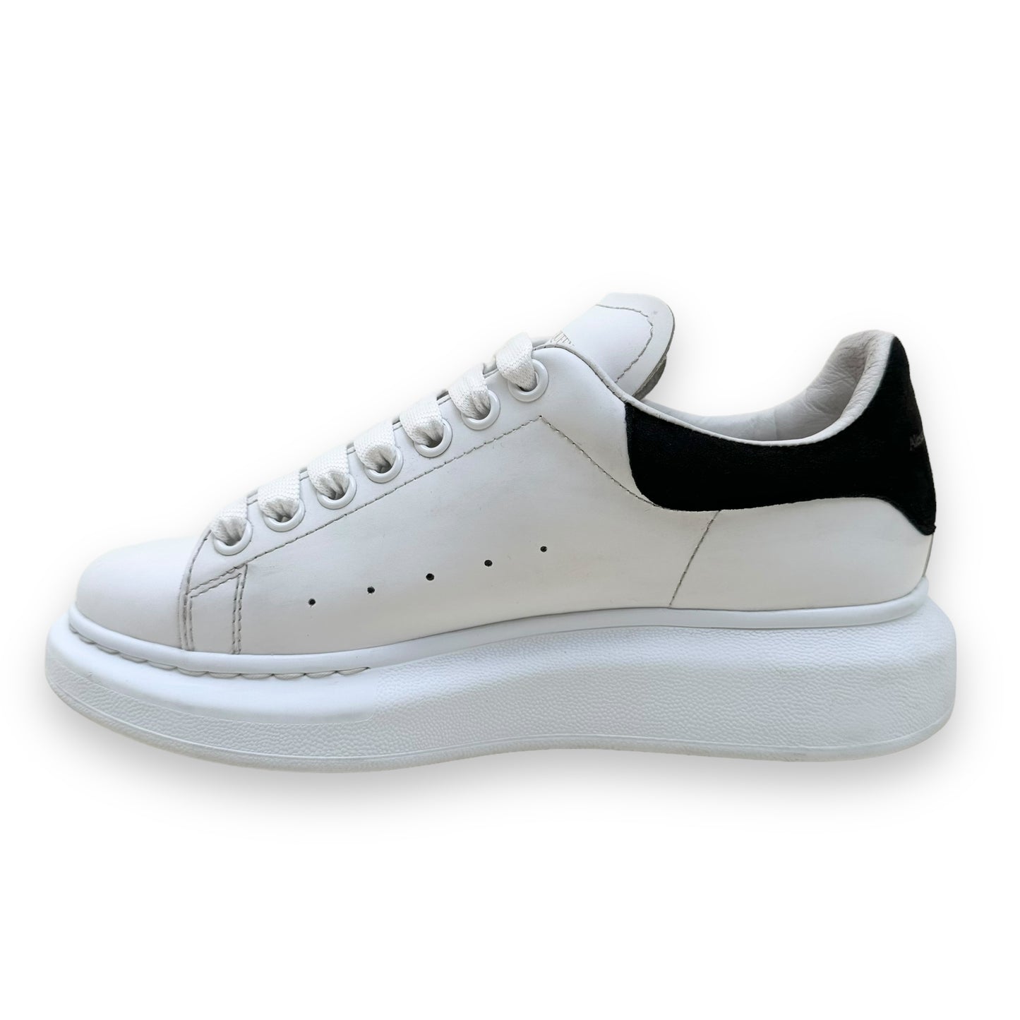 ALEXANDER MCQUEEN LEATHER SNEAKER WHITE / BLACK UK5.5