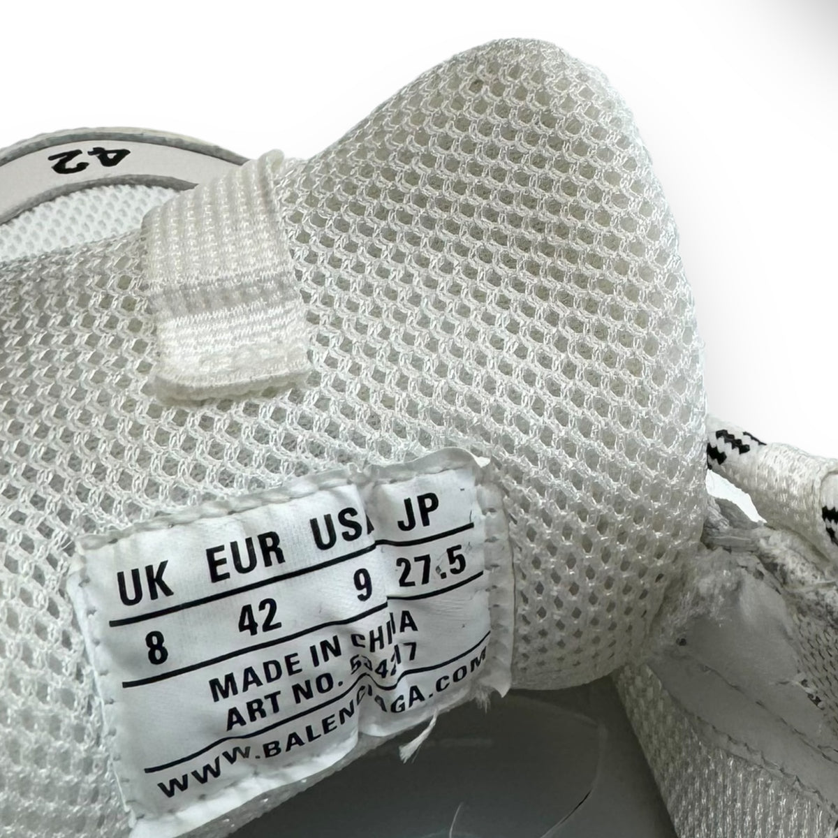 BALENCIAGA TRIPLE S SNEAKER BEIGE UK8