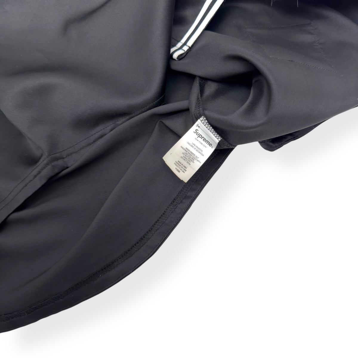 SUPREME MITCHELL & NESS SATIN BASEBALL JERSEY BLACK / WHITE M