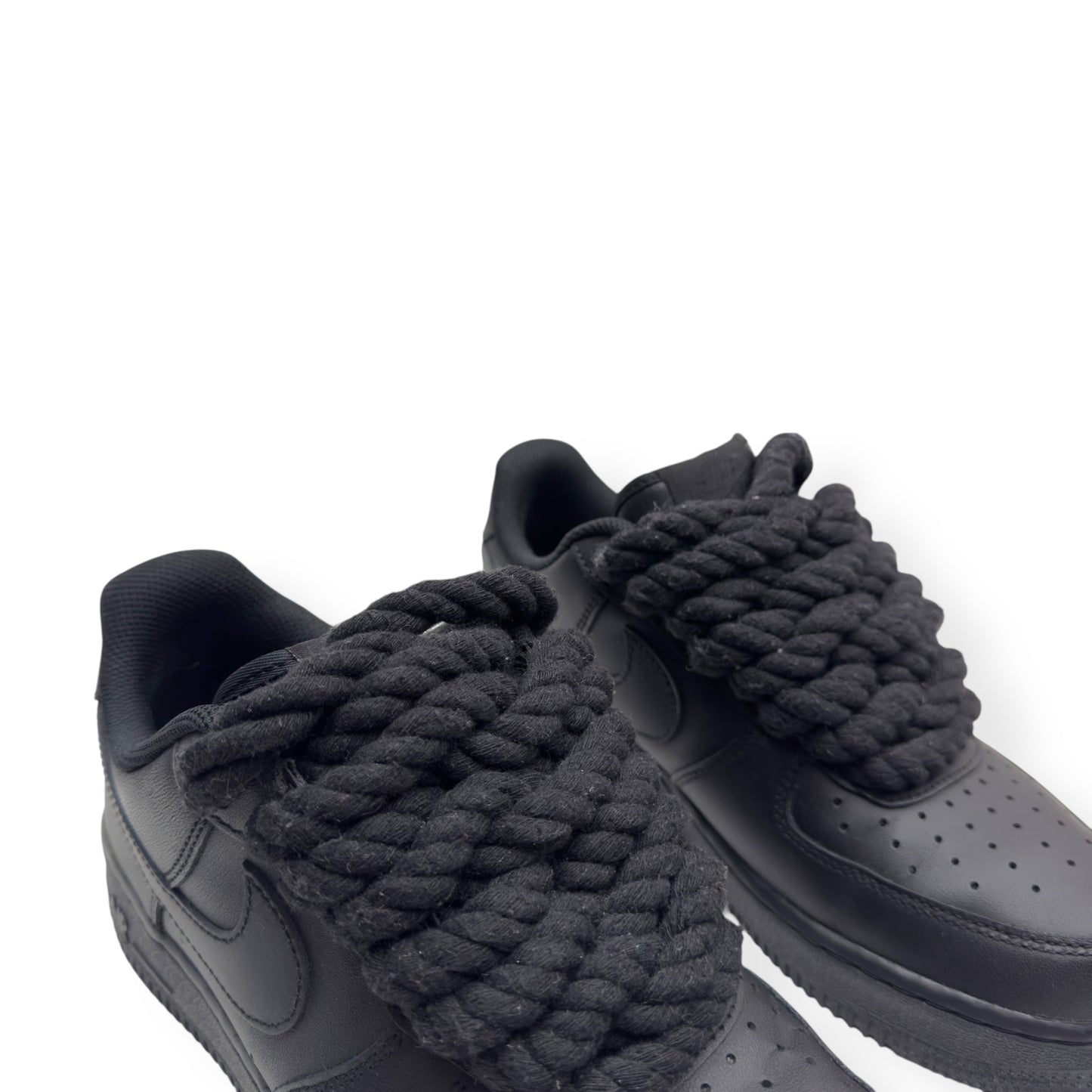 NIKE AIR FORCE 1 ROPE LACE SNEAKER BLACK UK7.5